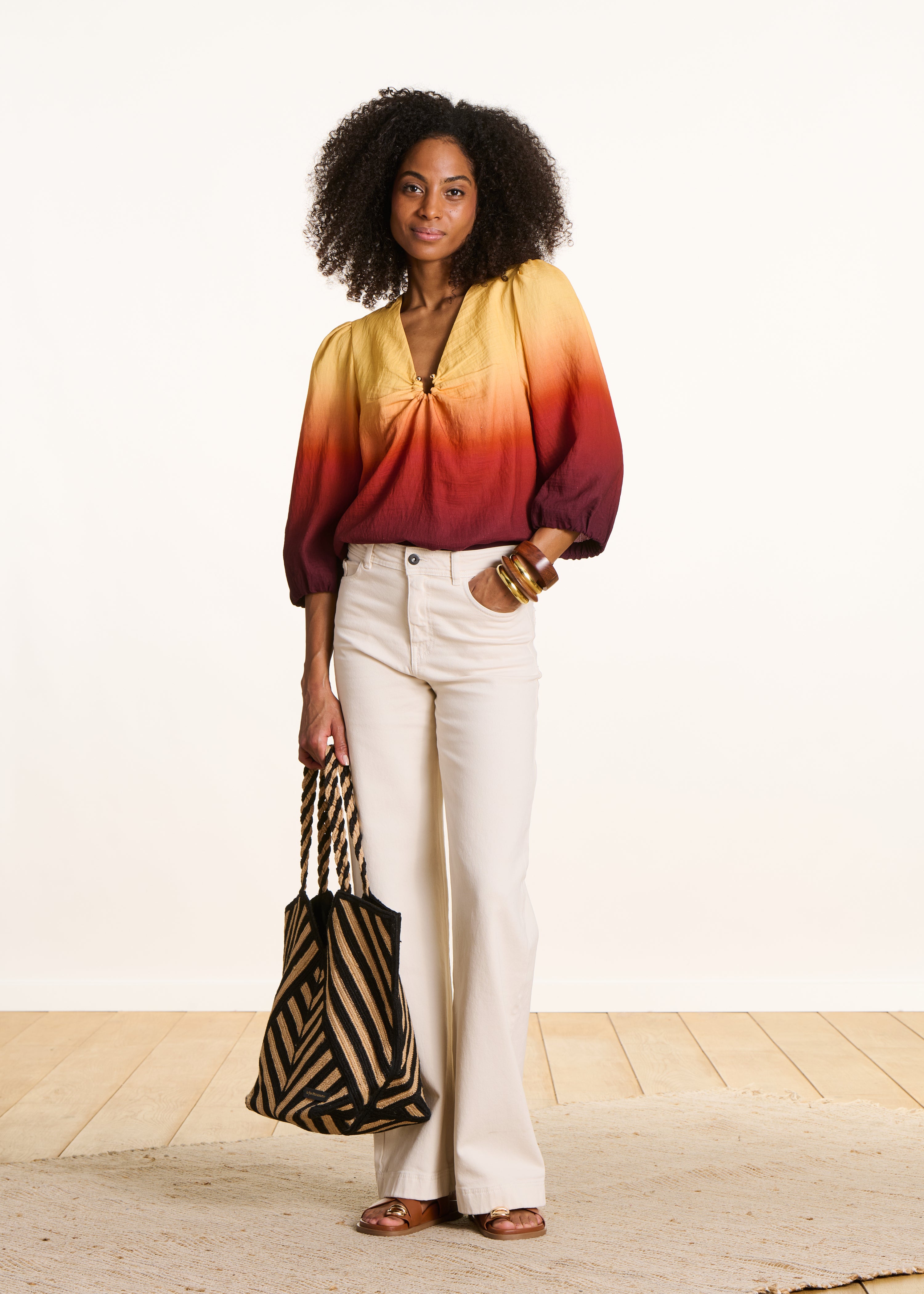la-f-e-marabout-e-top-gelb-tie-dye-v-ausschnitt-lyocell image 2