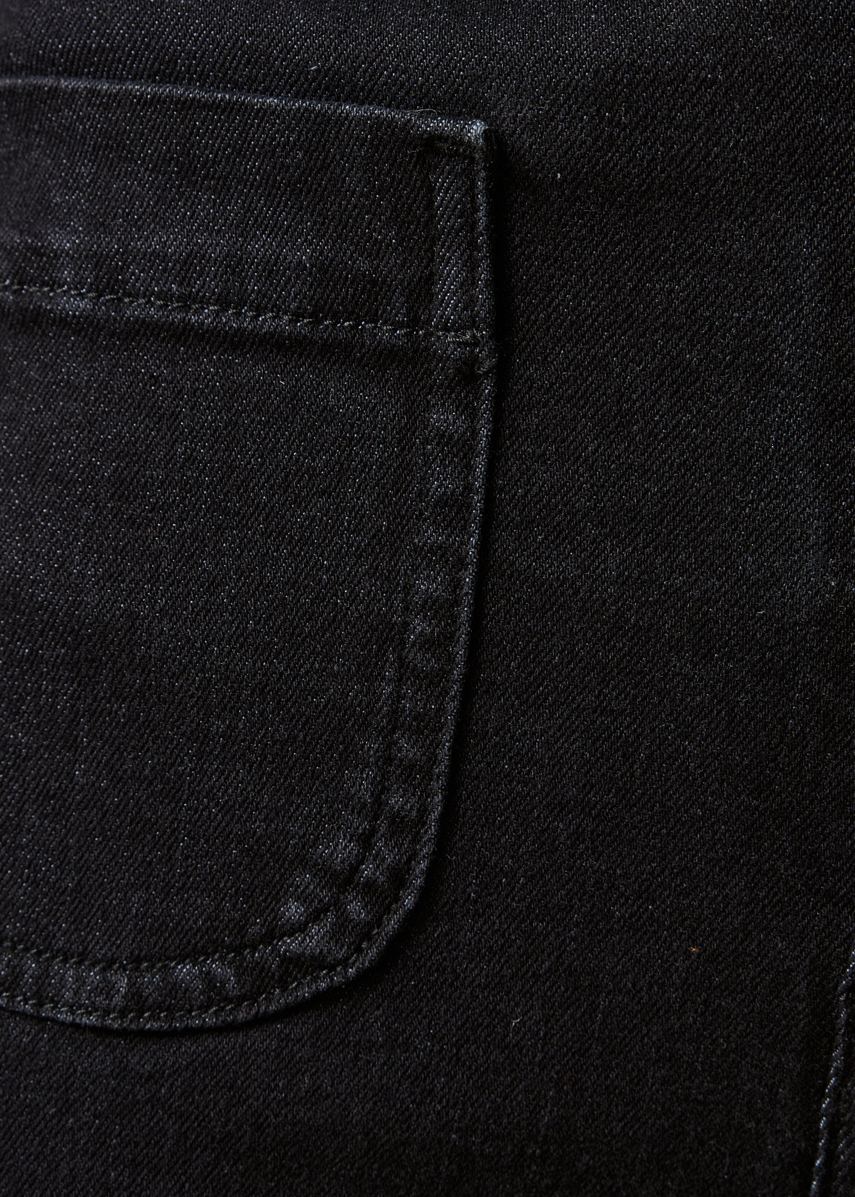 la-f-e-marabout-e-ekou-jeans-bootcut-schwarz-bio image 4
