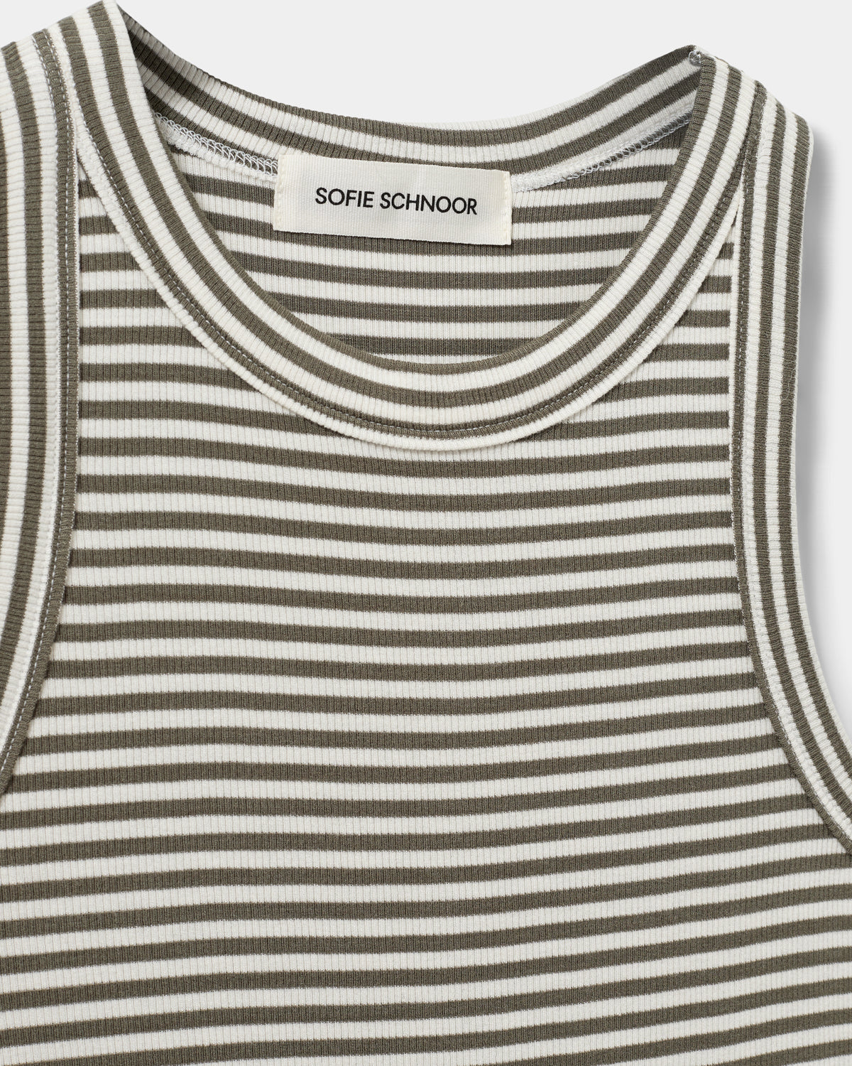sofie-schnoor-women-julliesw-top-army-striped-viskose image 6