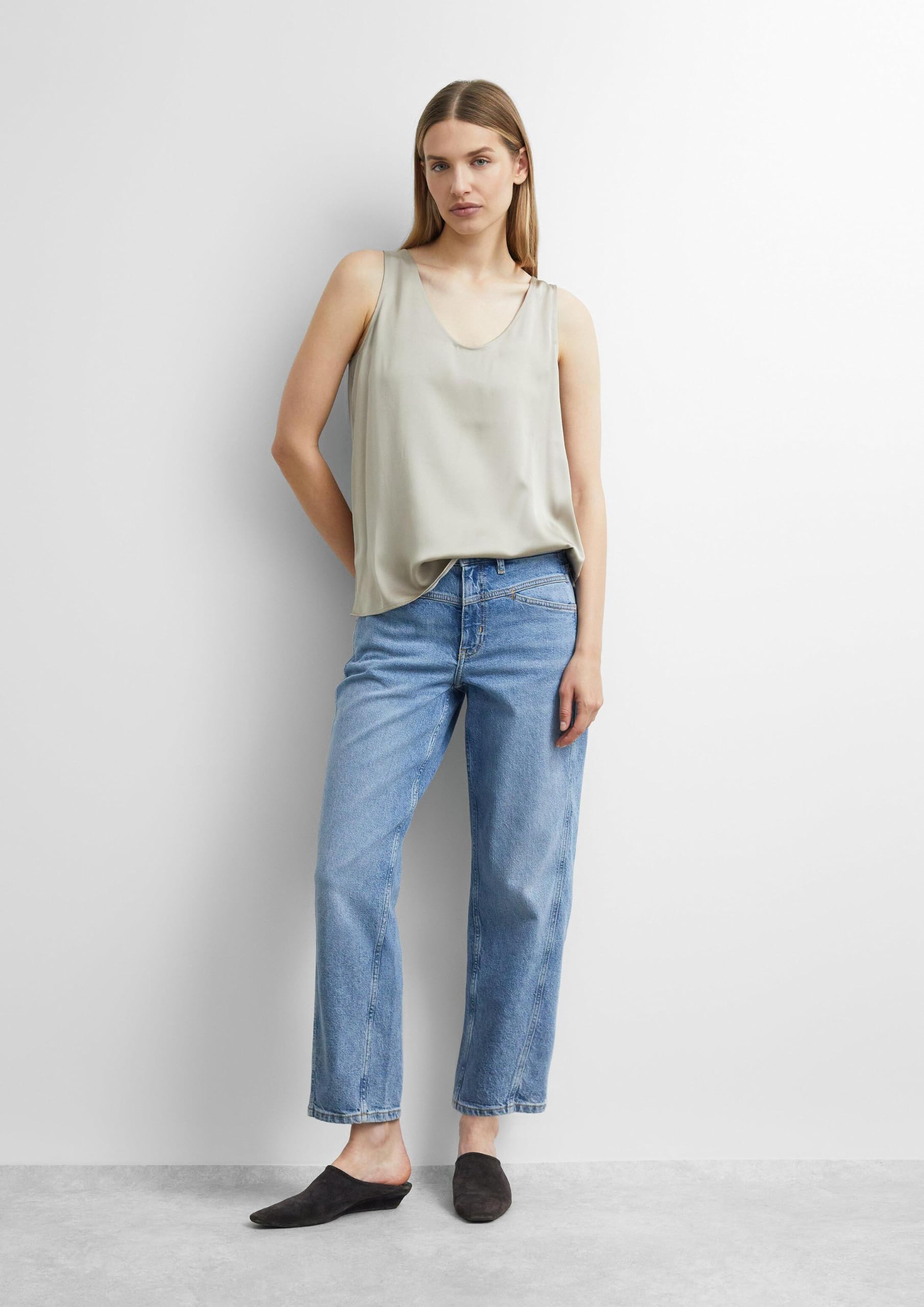 comma-jeans-barrel-leg-mid-rise-gr-34-crop image 6