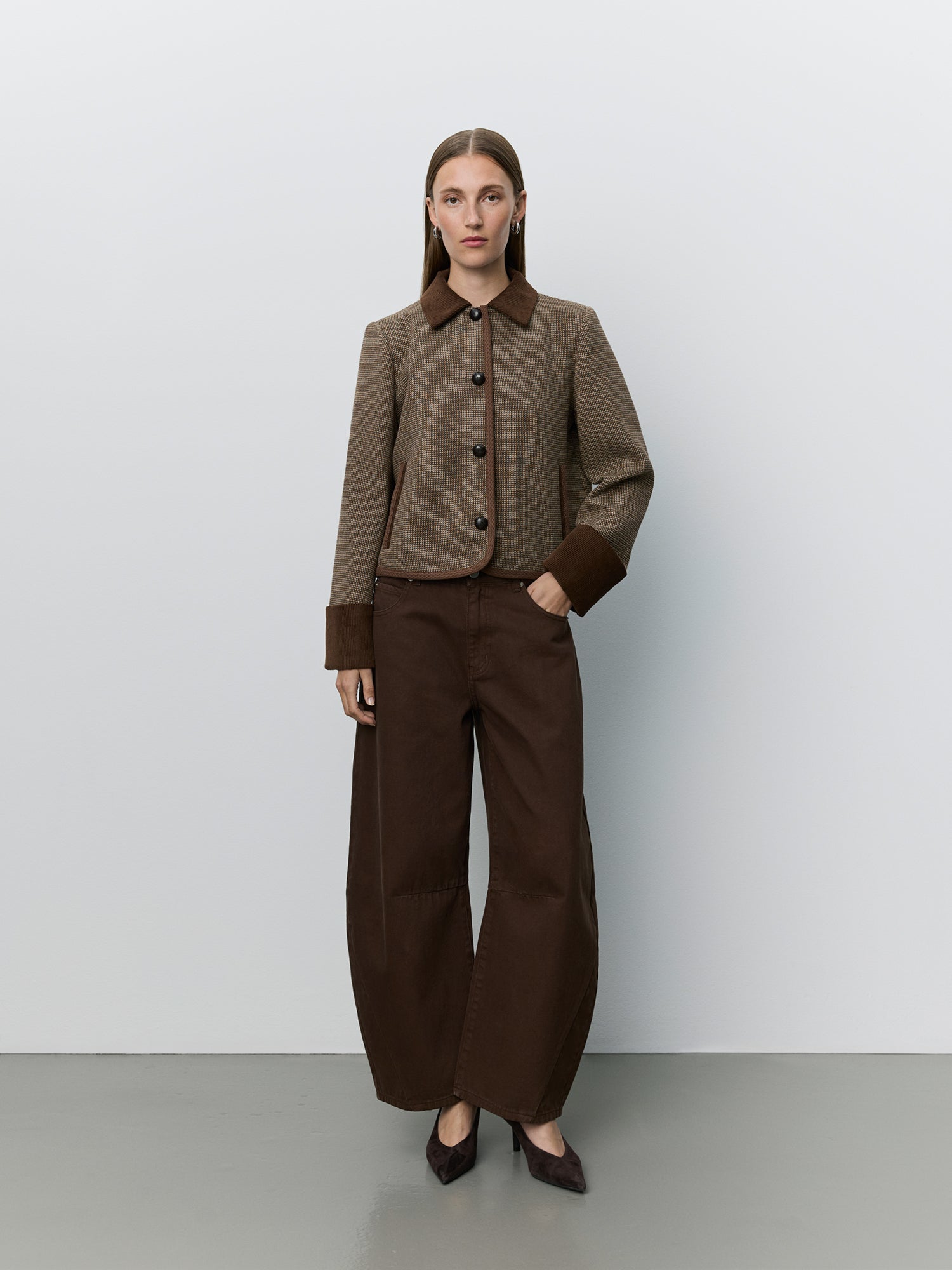 sofie-schnoor-women-kamikkasw-kurzblazer-brown-check-wolle image 2