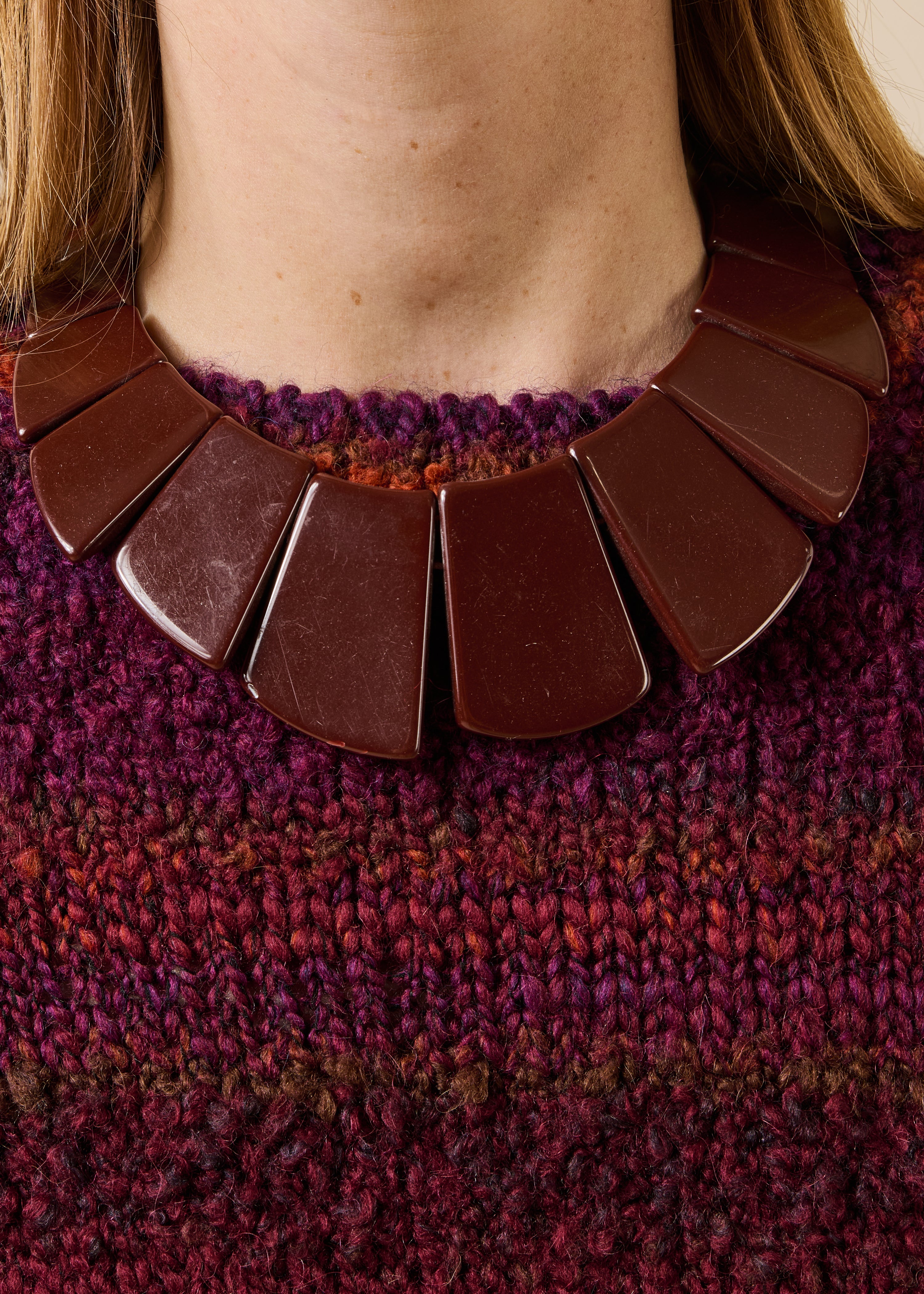 la-f-e-marabout-e-grilin-halskette-braun-choker-harz image 2