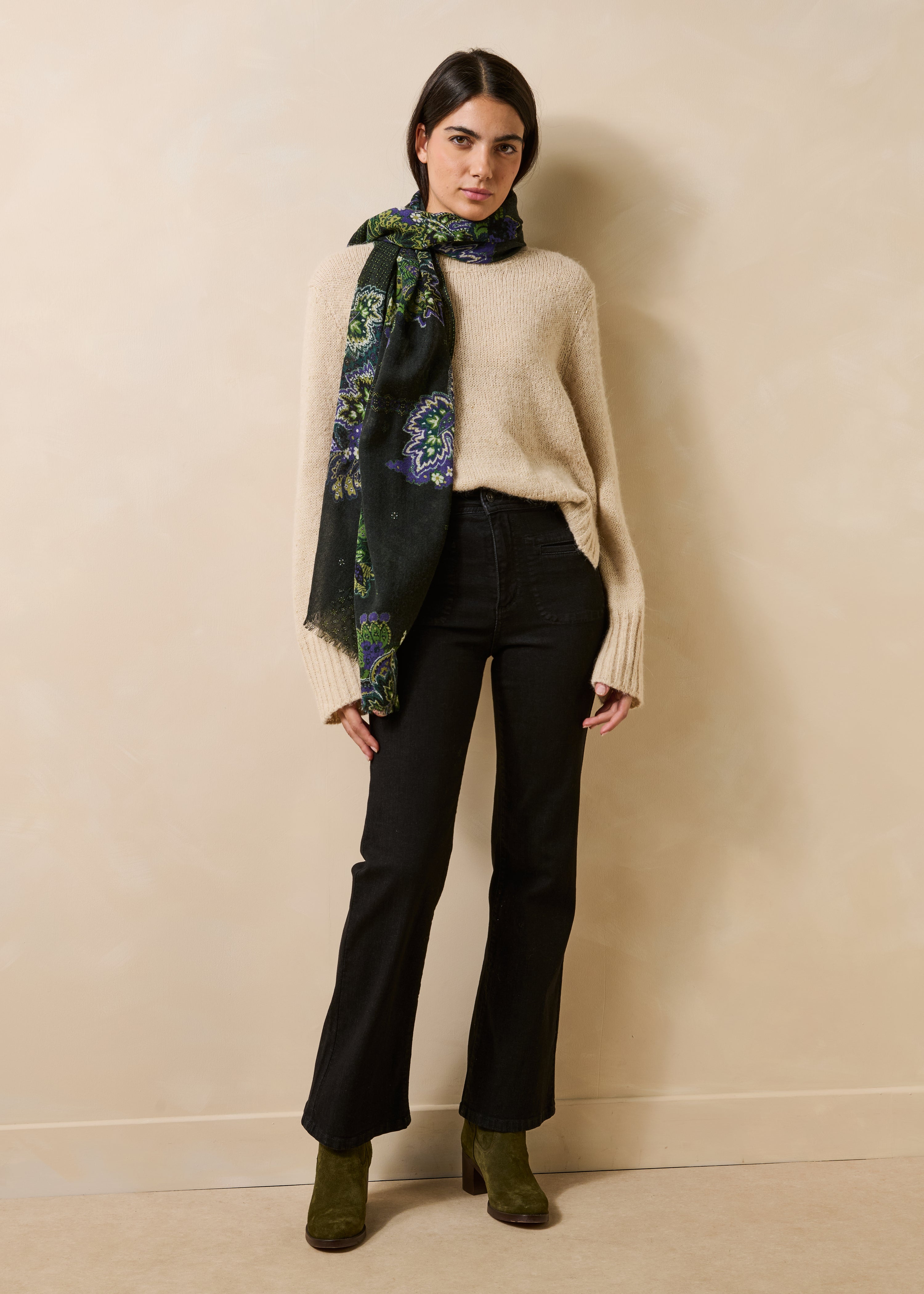 la-f-e-marabout-e-raikou-jeans-schwarz-bootcut-bio image 1