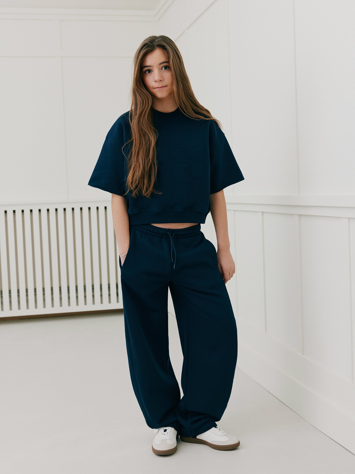 sofie-schnoor-young-barasy-sweatpants-navy-blue image 2