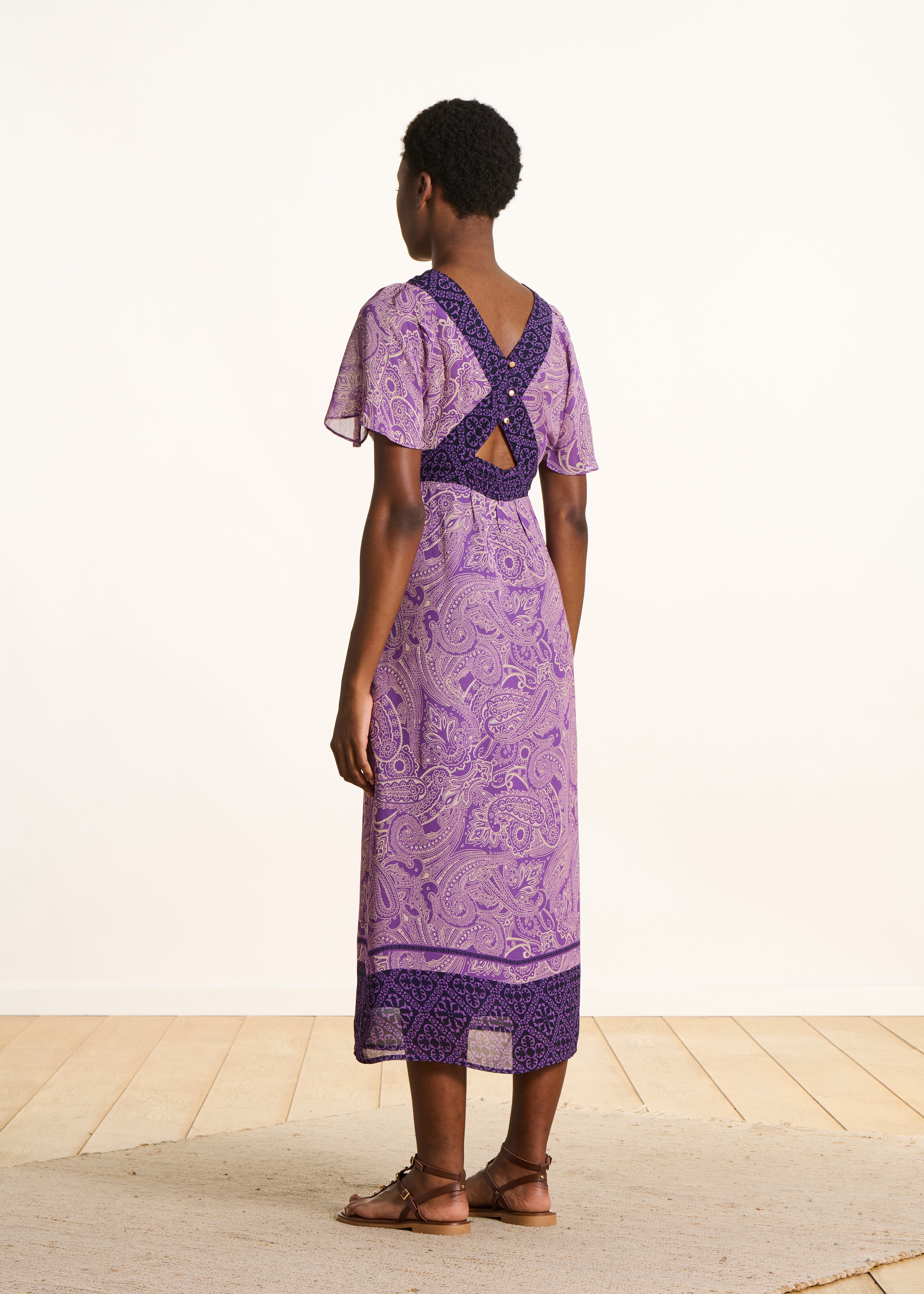 la-f-e-marabout-e-robes-kleid-violett-lang-paisley image 3