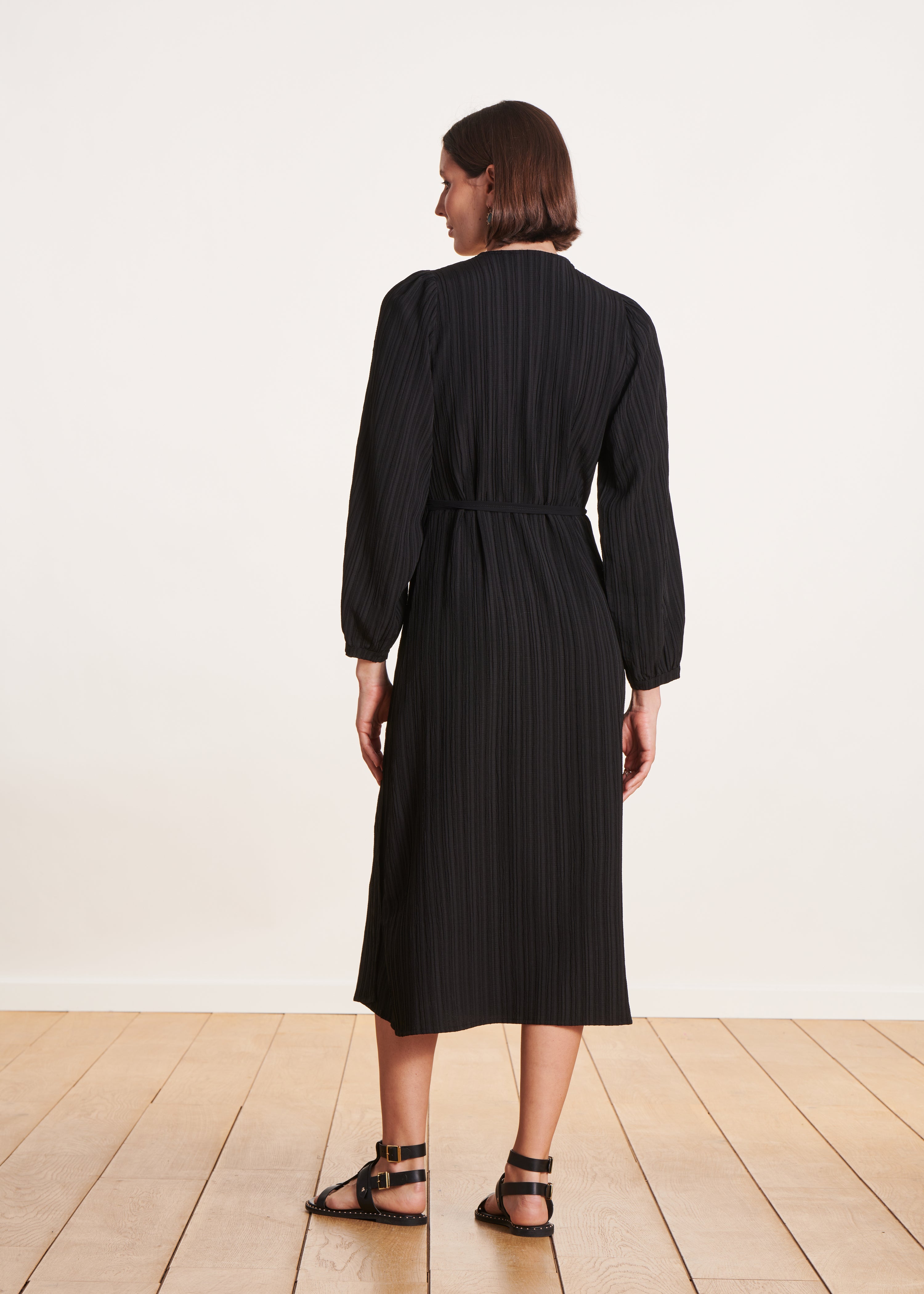 la-f-e-marabout-e-dadamo-wickelkleid-schwarz-lang image 2