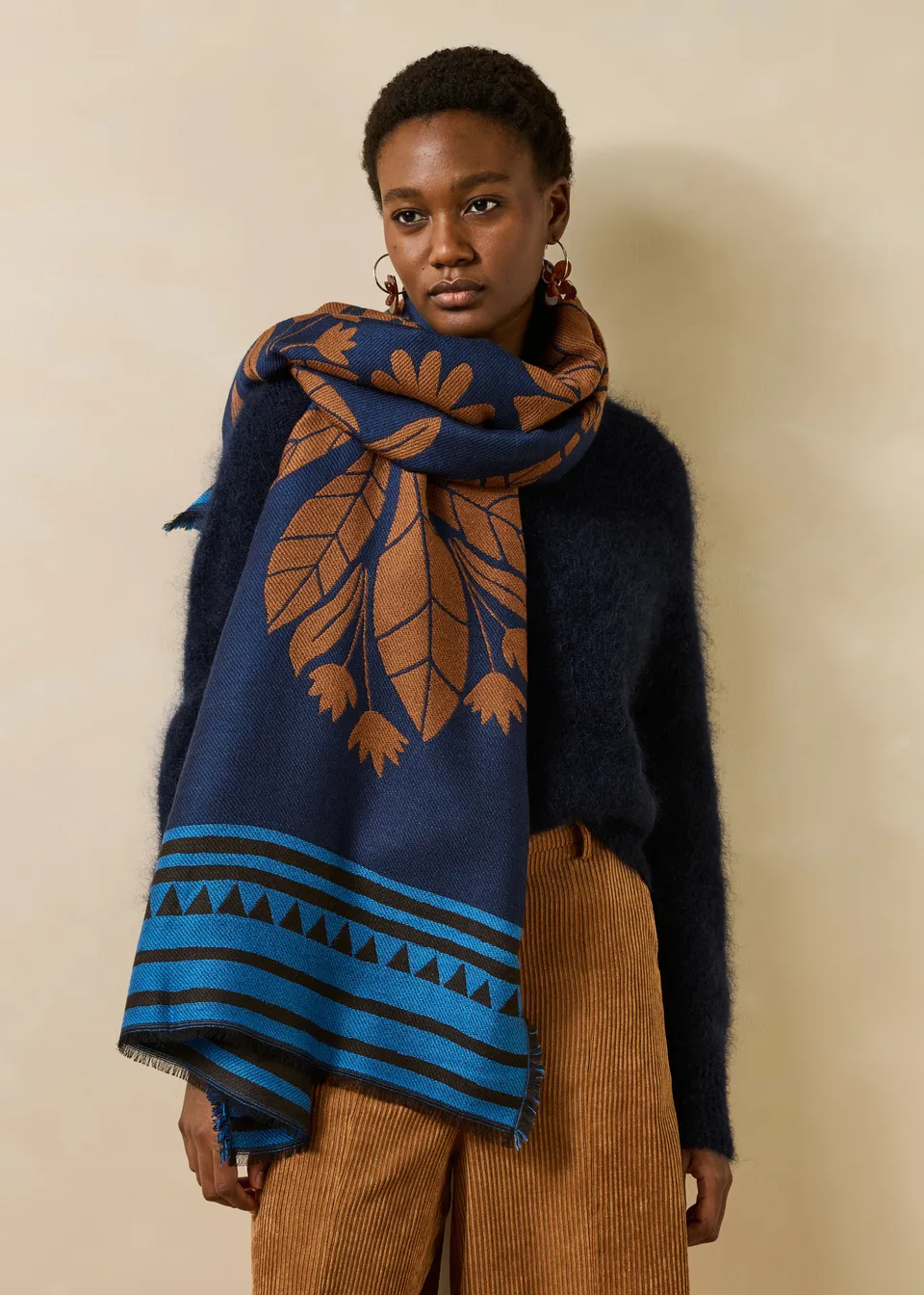 la-f-e-marabout-e-greska-schal-blau-braun-jacquard-wol image 1