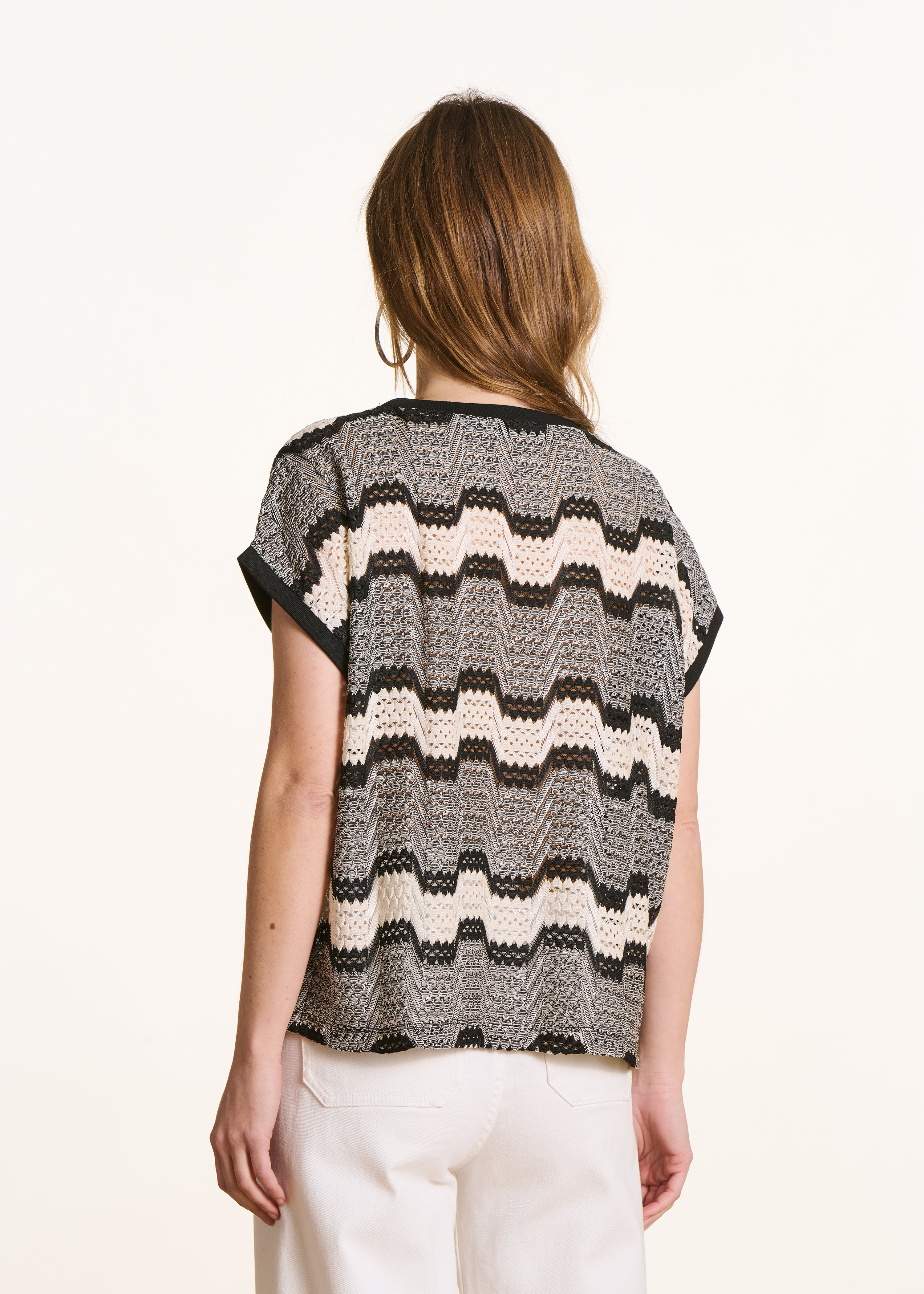 la-f-e-marabout-e-dypsi-h-kel-t-shirt-ecru-schwarz image 3