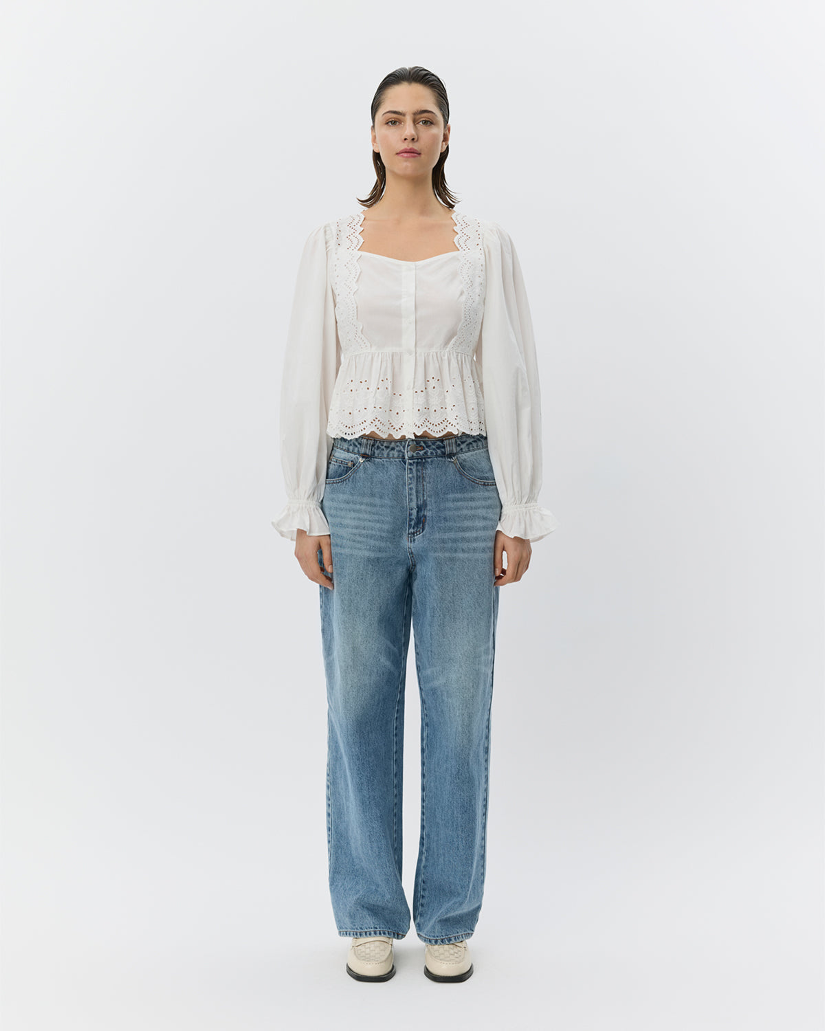 sofie-schnoor-women-norah-tapered-jeans-blau-baumwolle image 2