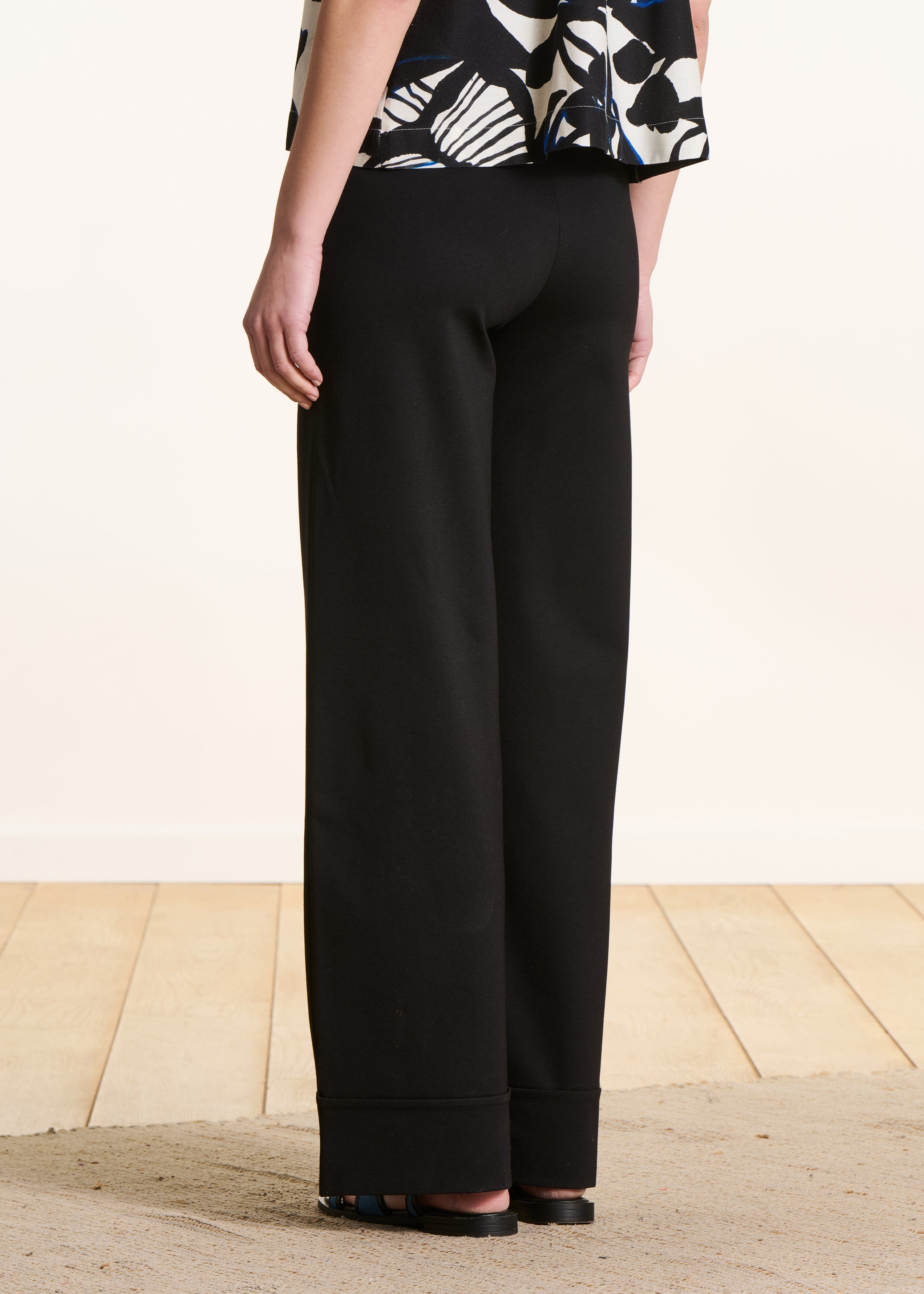 la-f-e-marabout-e-enyra-hose-schwarz-high-waist image 3