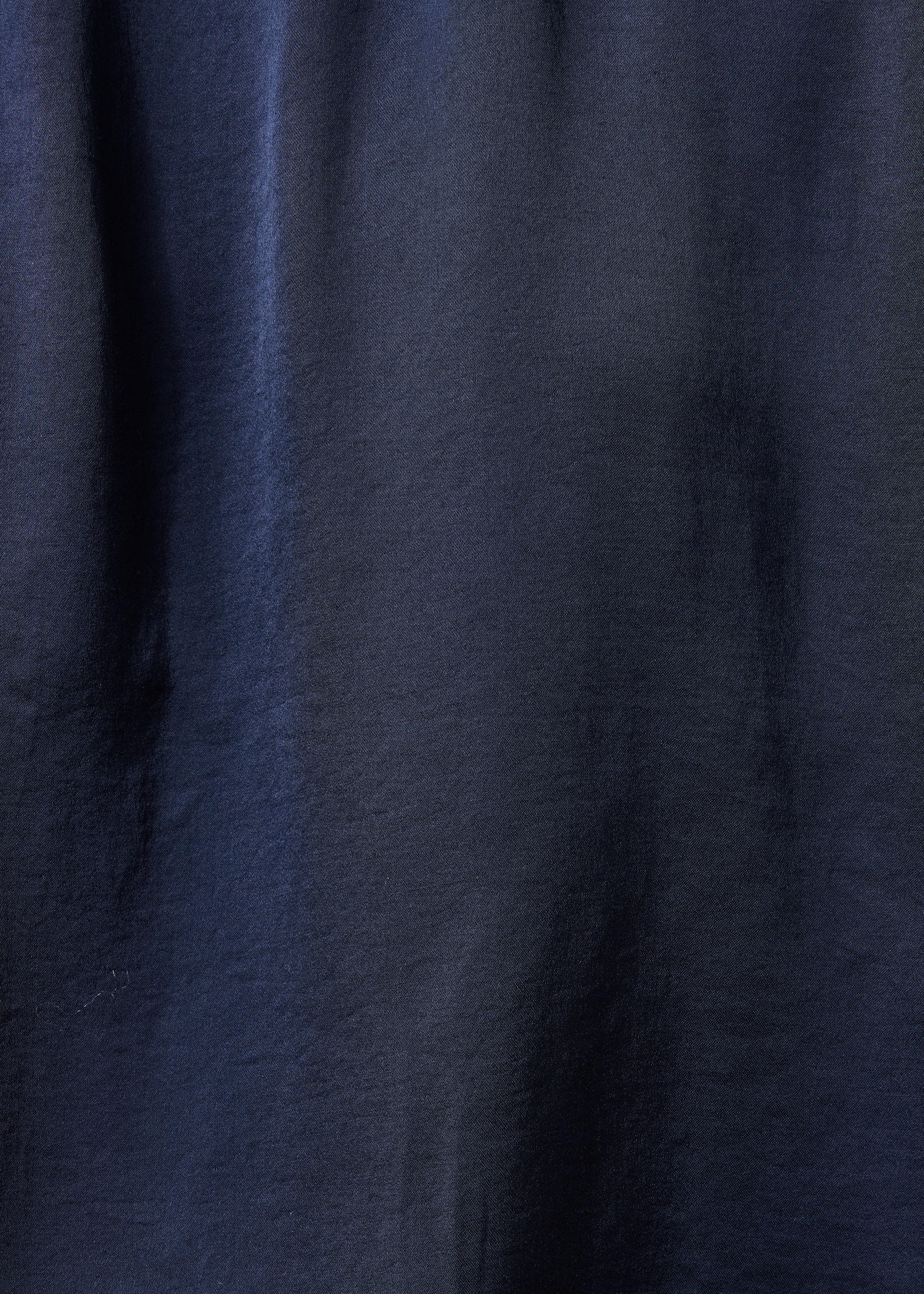 la-f-e-marabout-e-garlis-satin-top-tintenblau-rmellos image 4
