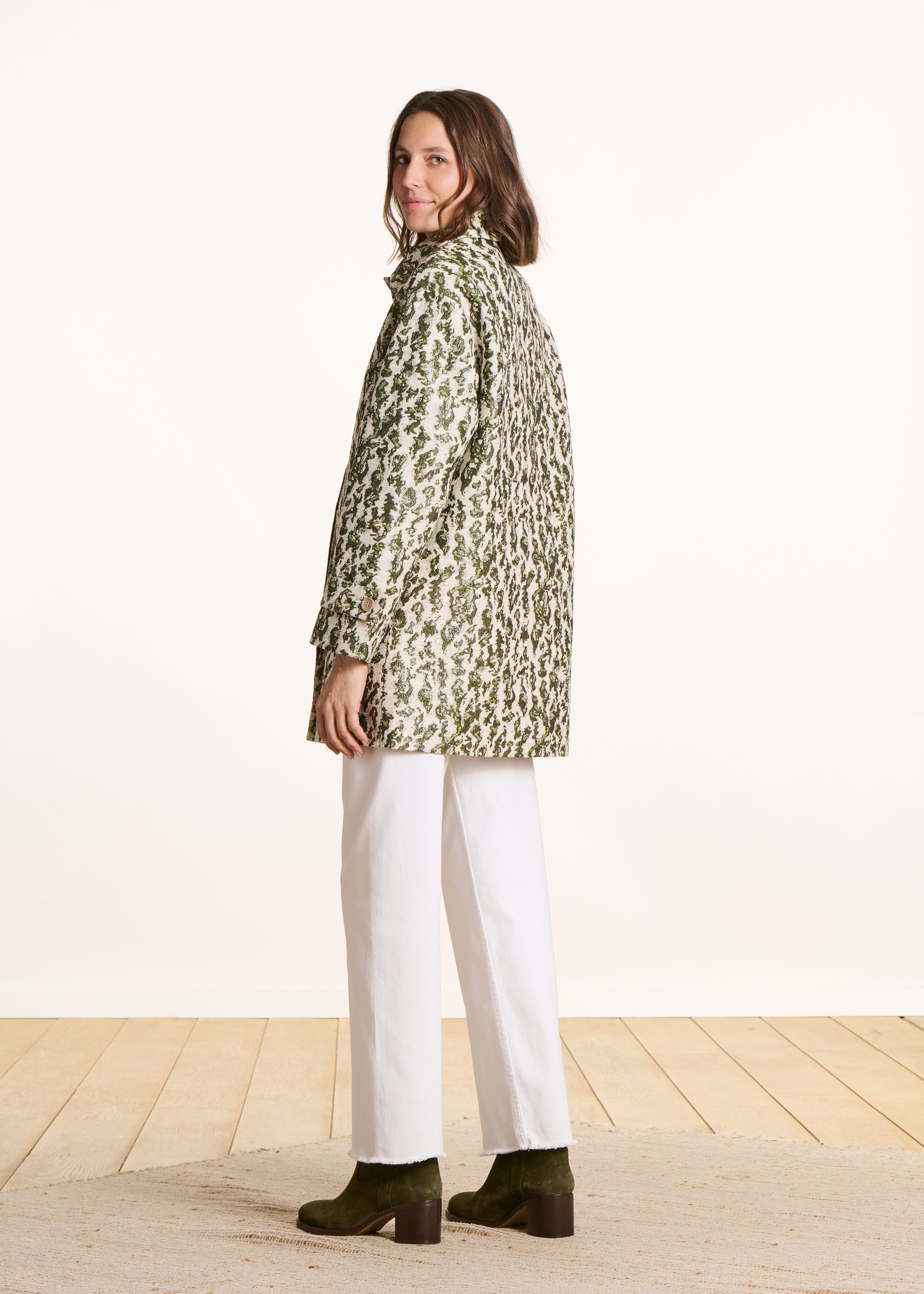 la-f-e-marabout-e-dovane-mantel-khaki-jacquard-3-4 image 3