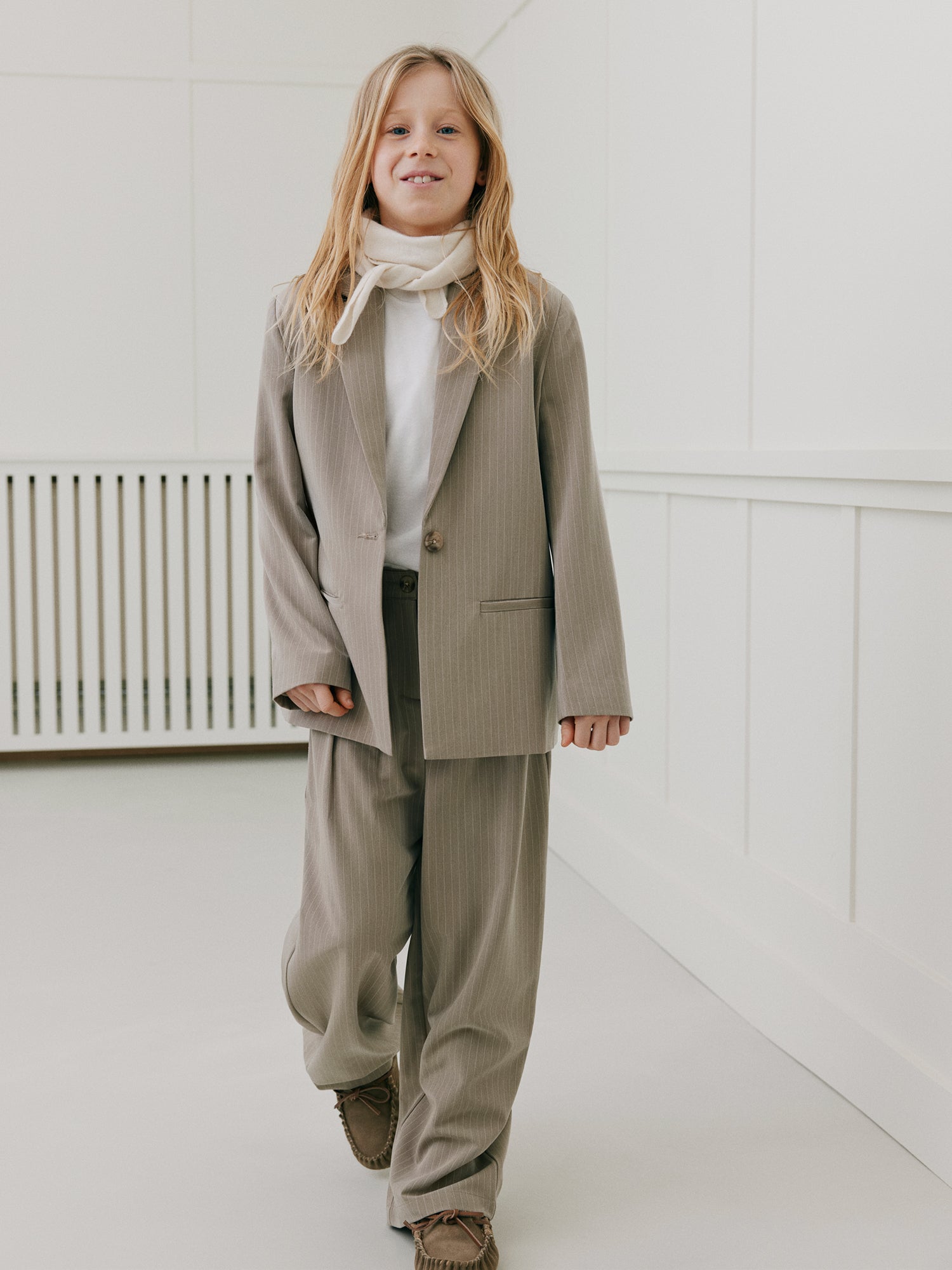sofie-schnoor-young-alfiasy-blazer-beige-gestreift image 4