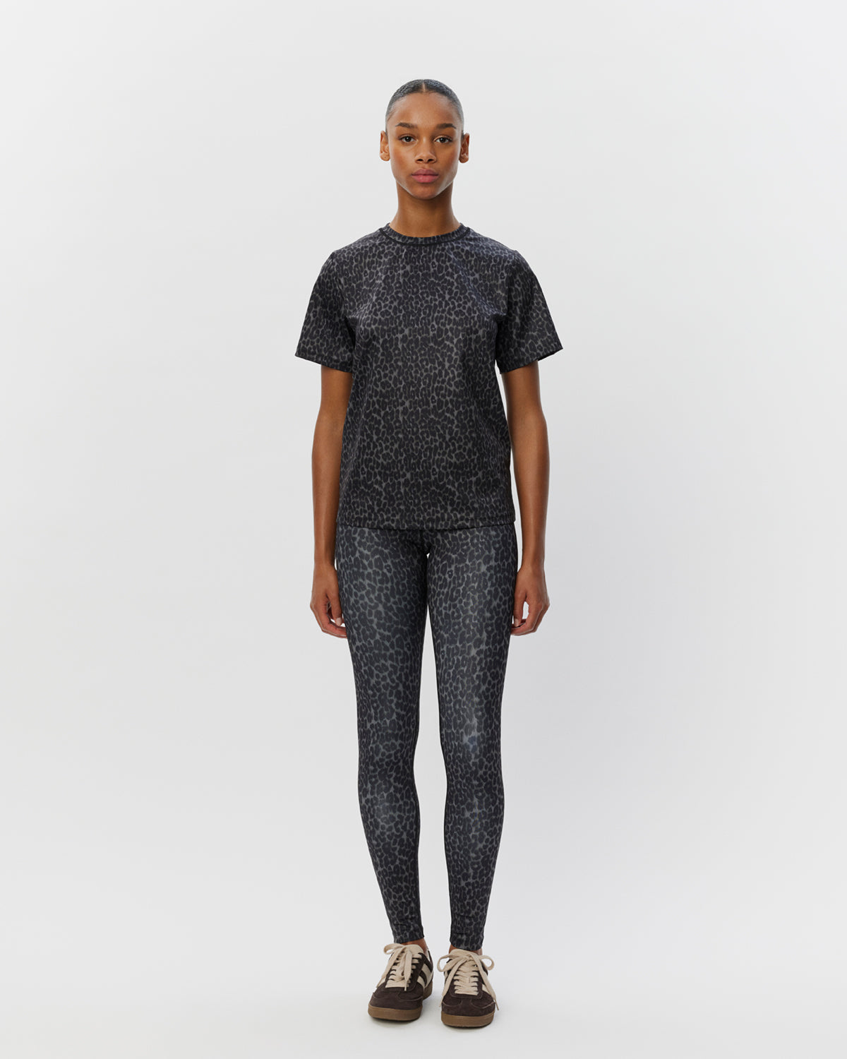 sofie-schnoor-sport-avalinaspo-leggings-grey-leopard-l-schnelltrocknend image 2