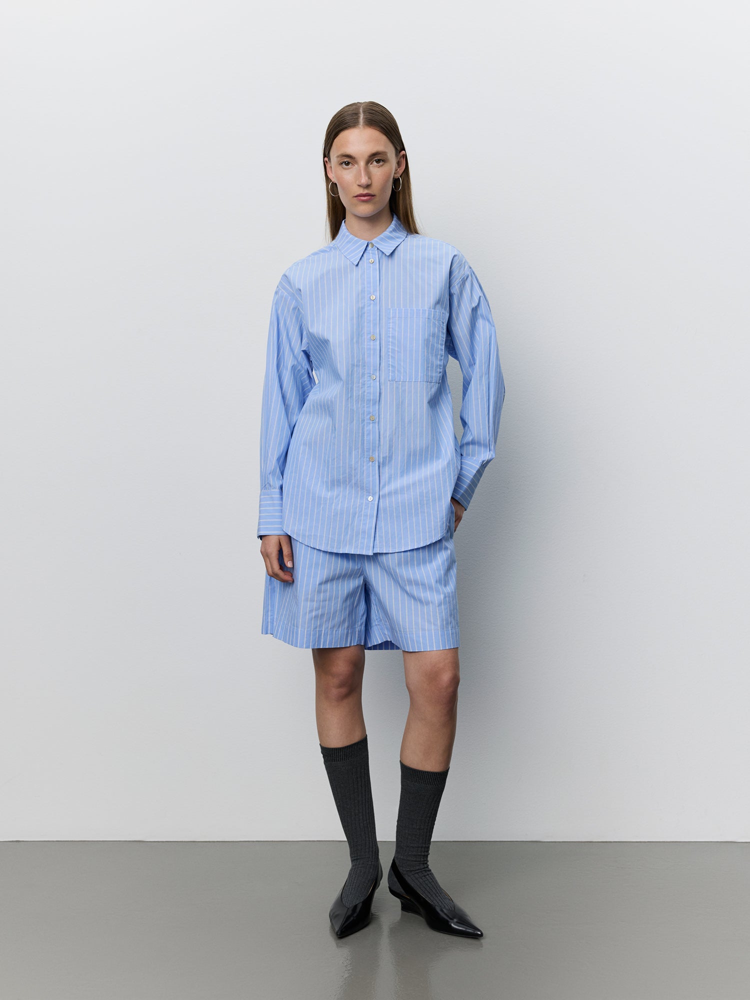 sofie-schnoor-women-adalenesw-hemd-hellblau-oversize image 2