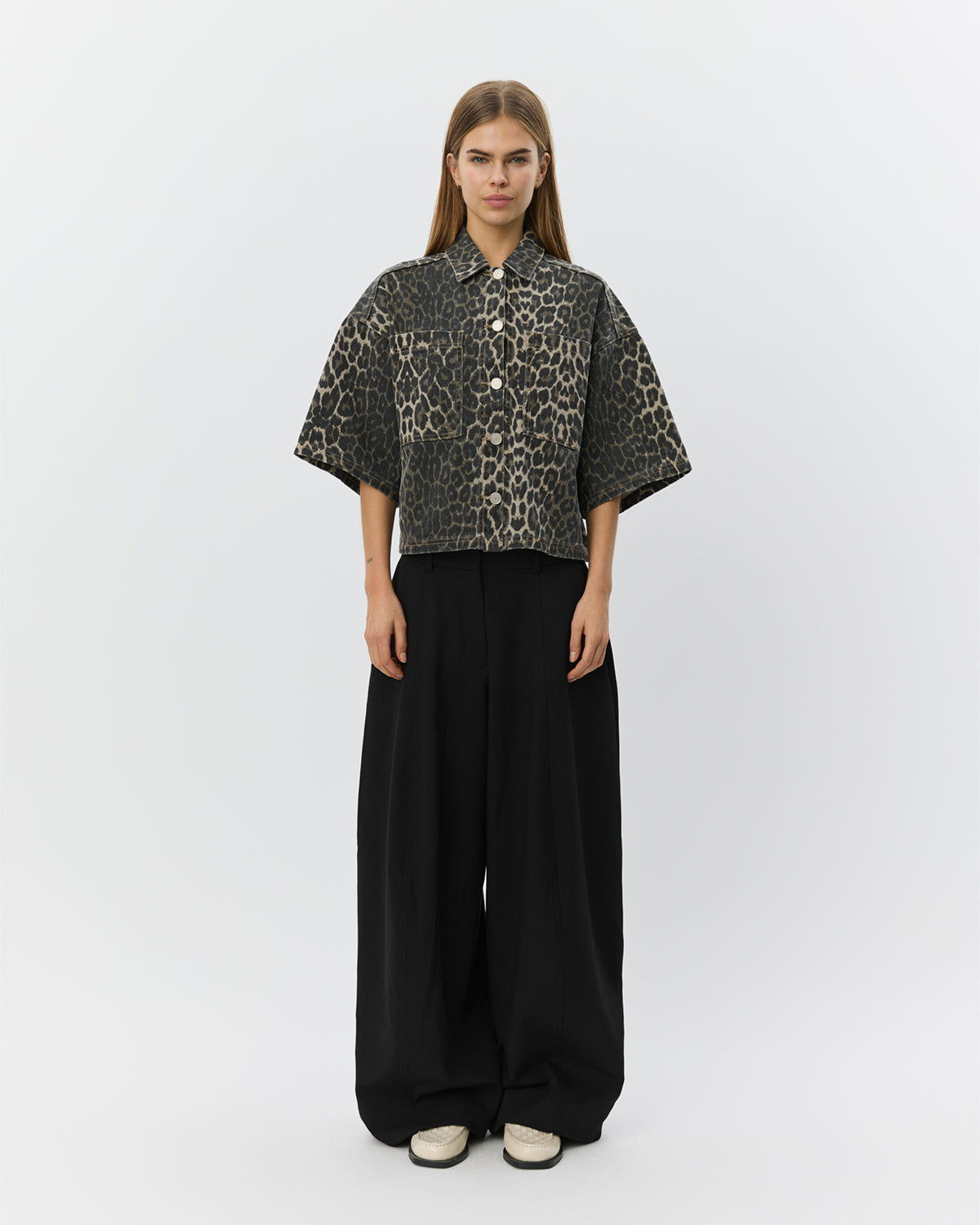 sofie-schnoor-women-alinesw-denim-shirt-jeanshemd-leo-hellbraun image 2