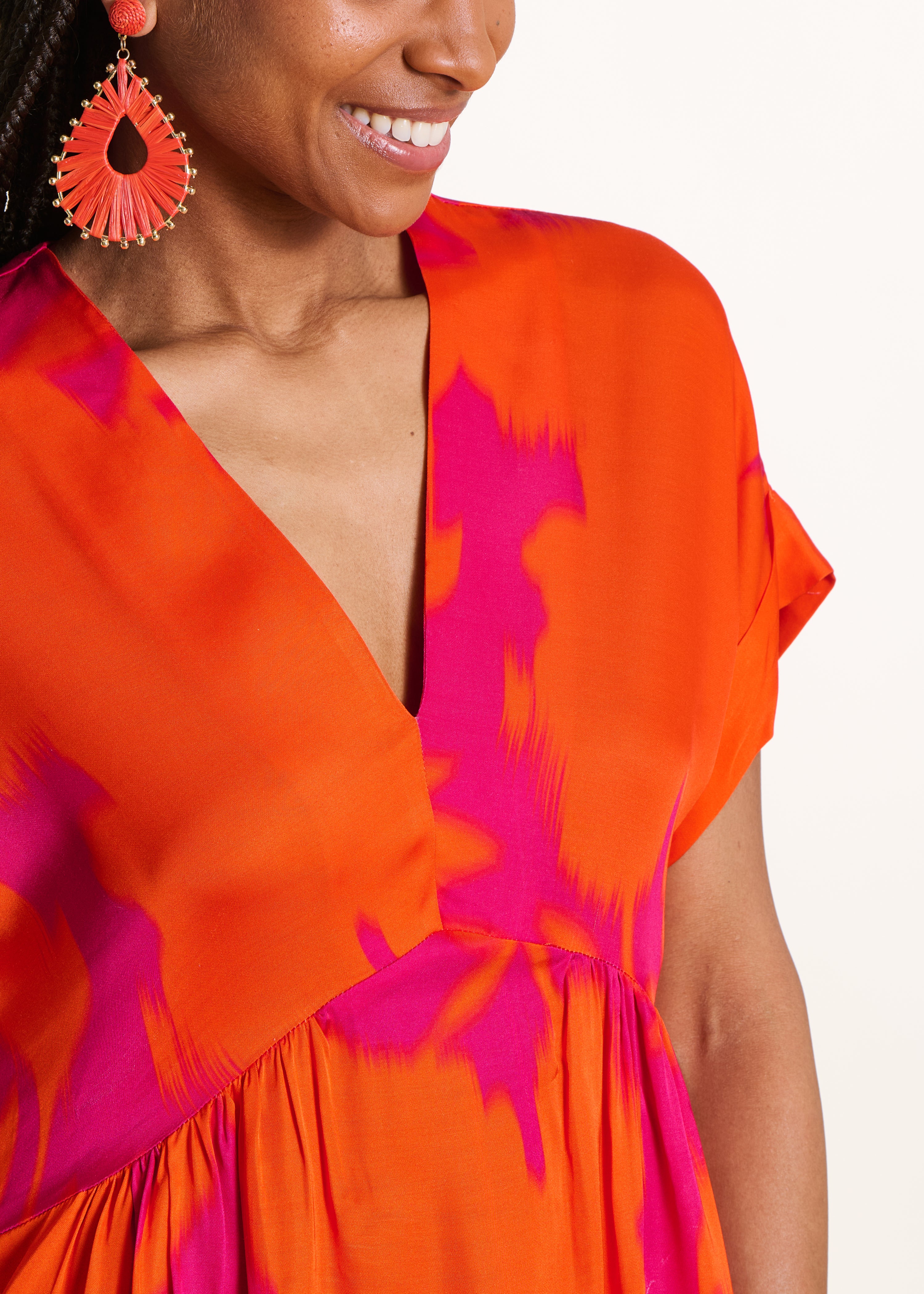 la-f-e-marabout-e-darling-maxikleid-satin-kleid-rose-orange-floral image 5