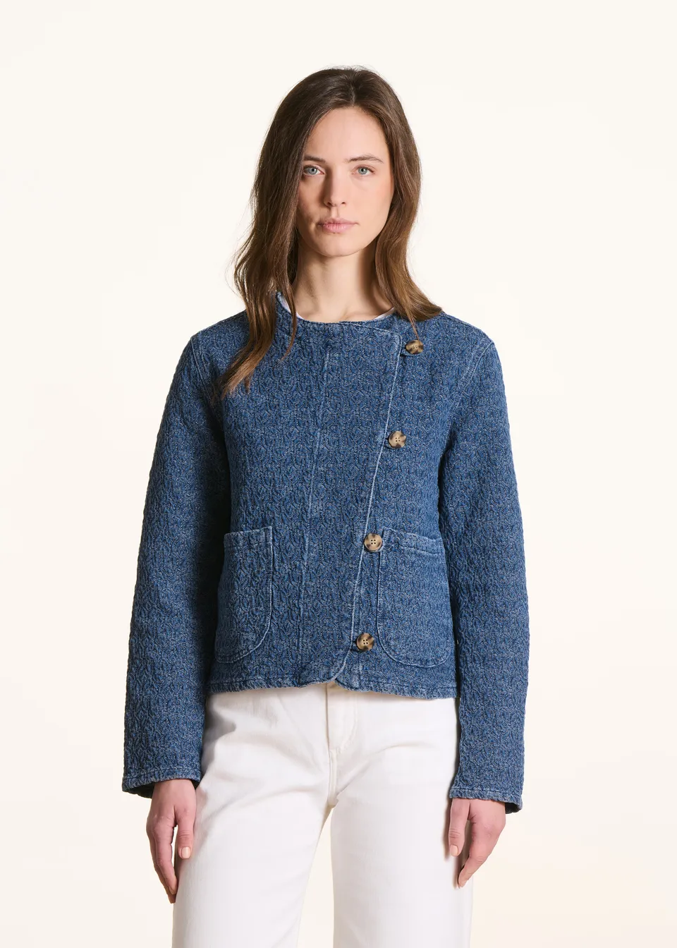 la-f-e-marabout-e-feuille-r-jeansjacke-blau-jacquard-34 image 1