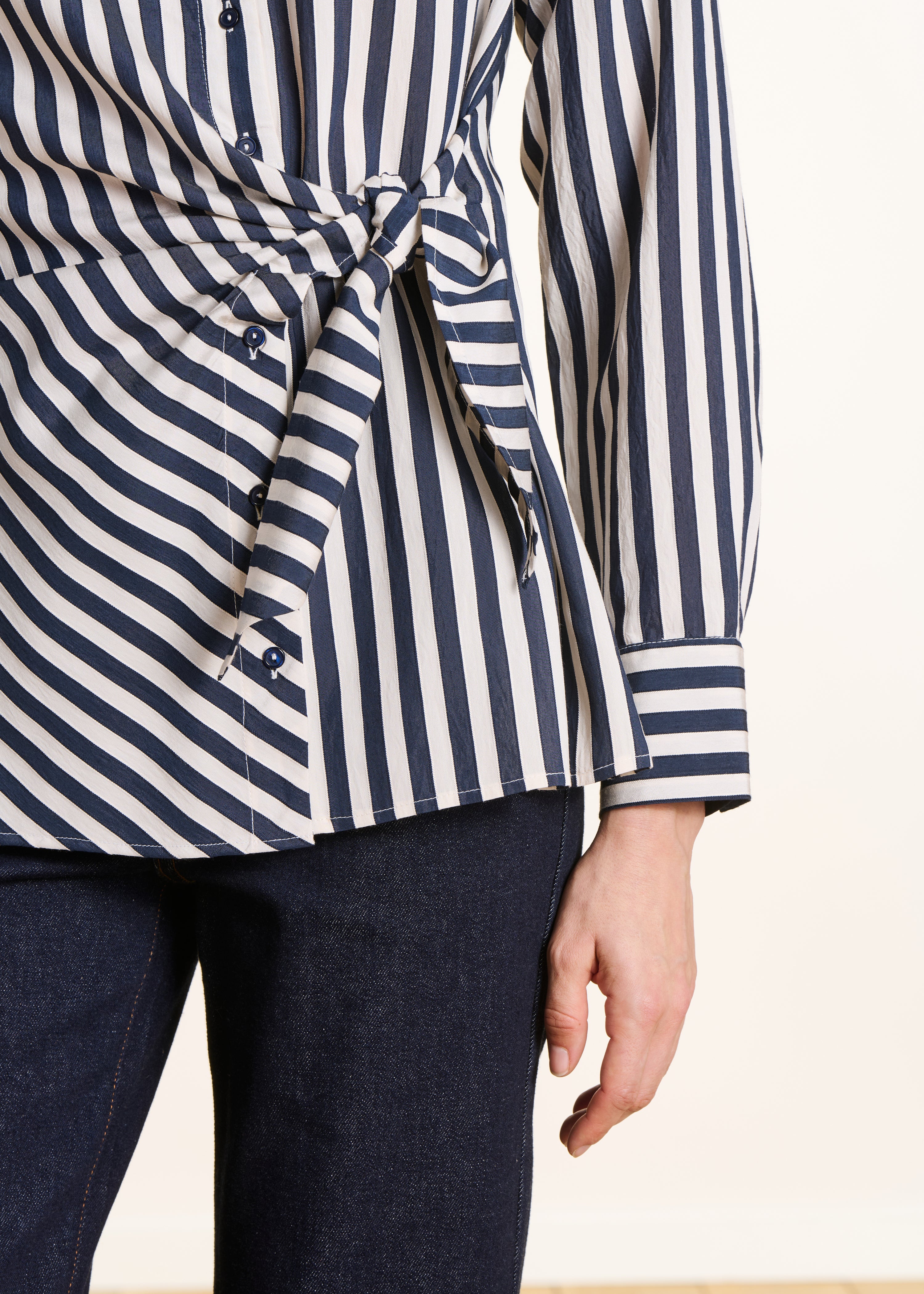 la-f-e-marabout-e-famous-bluse-ecru-navy-gestreift image 5