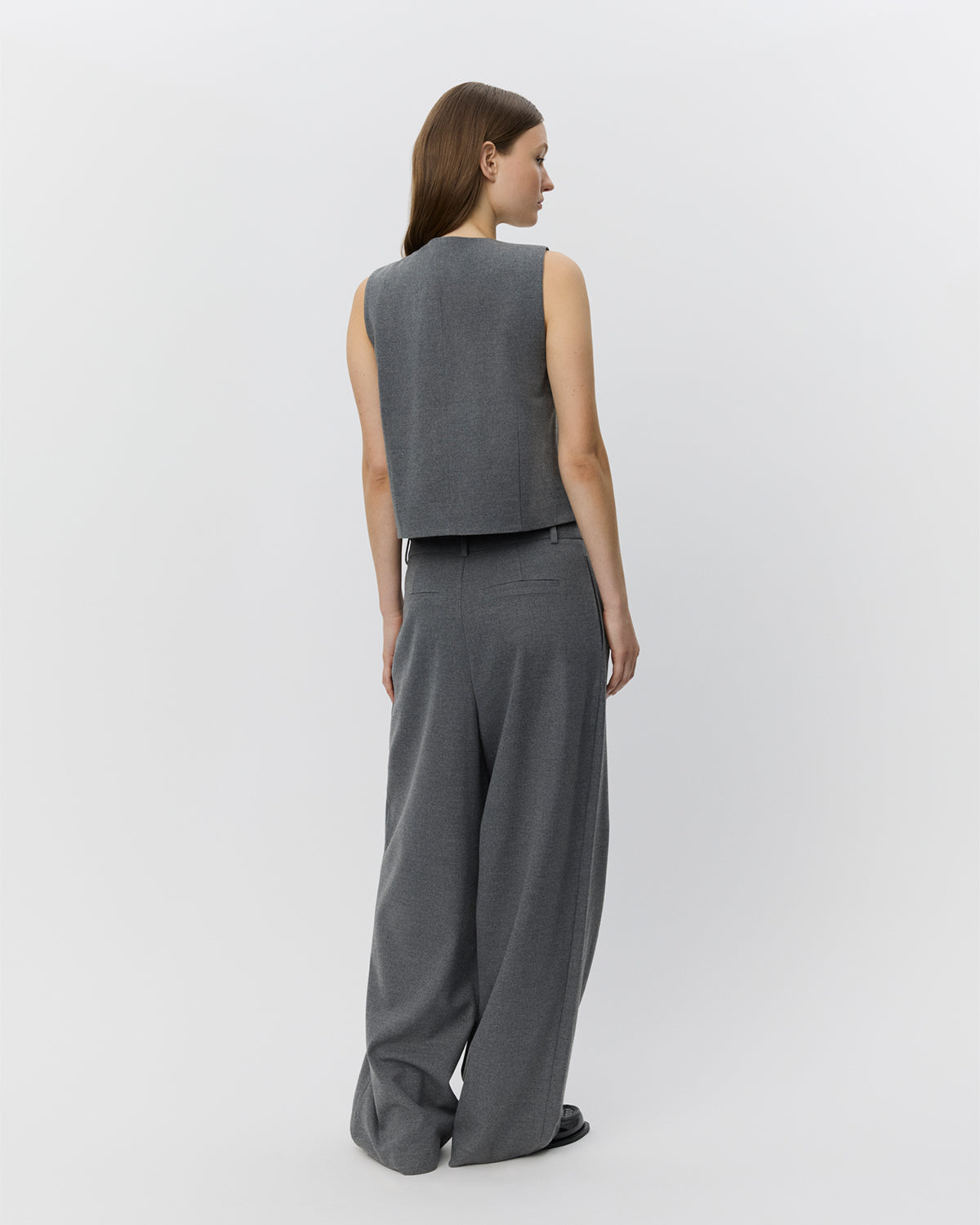 sofie-schnoor-virginiasw-weste-grau-meliert-wollmix image 4