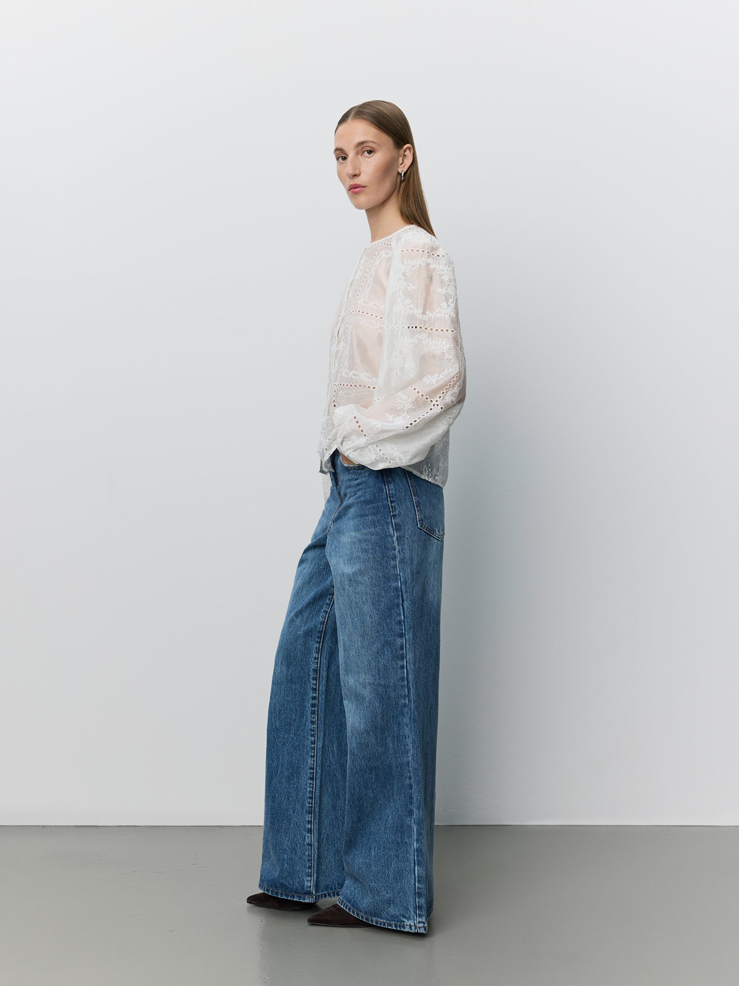 sofie-schnoor-women-corasw-bluse-lyocell-cremewei image 3