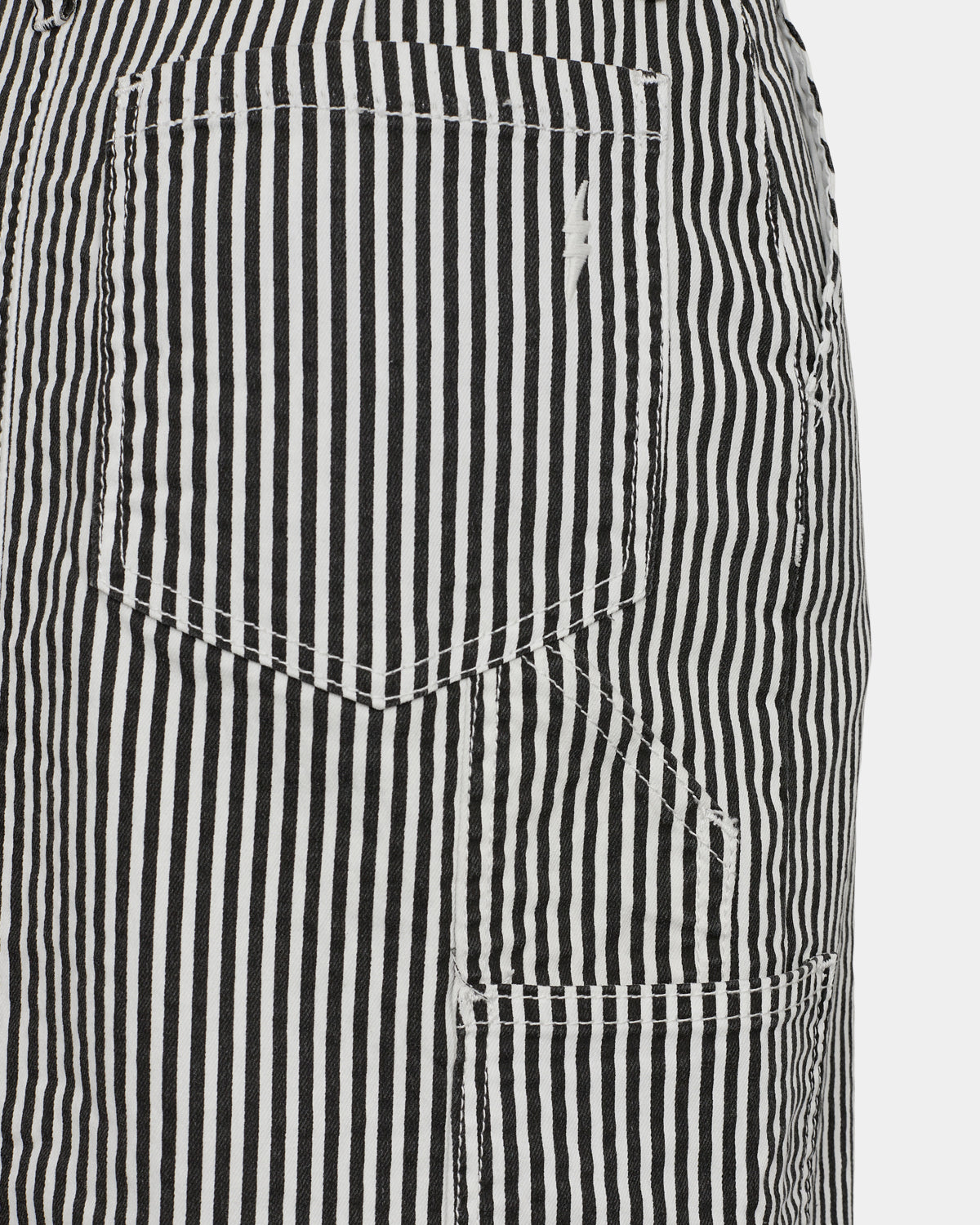 sofie-schnoor-young-alaya-rock-midi-schwarz-gestreift image 3