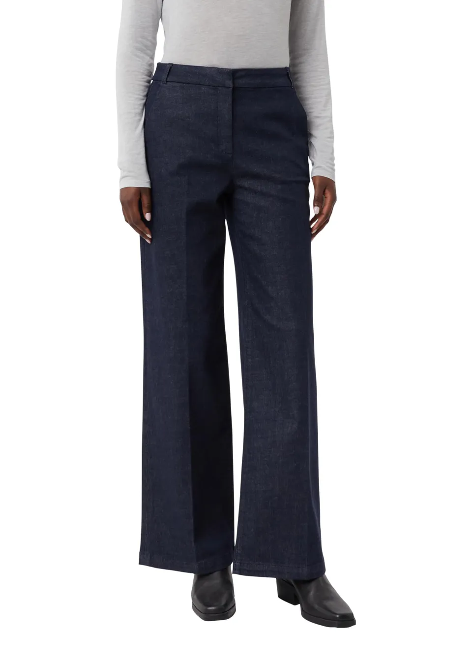 comma-cleane-dark-denim-jeans-weites-bein-gr-44 image 1
