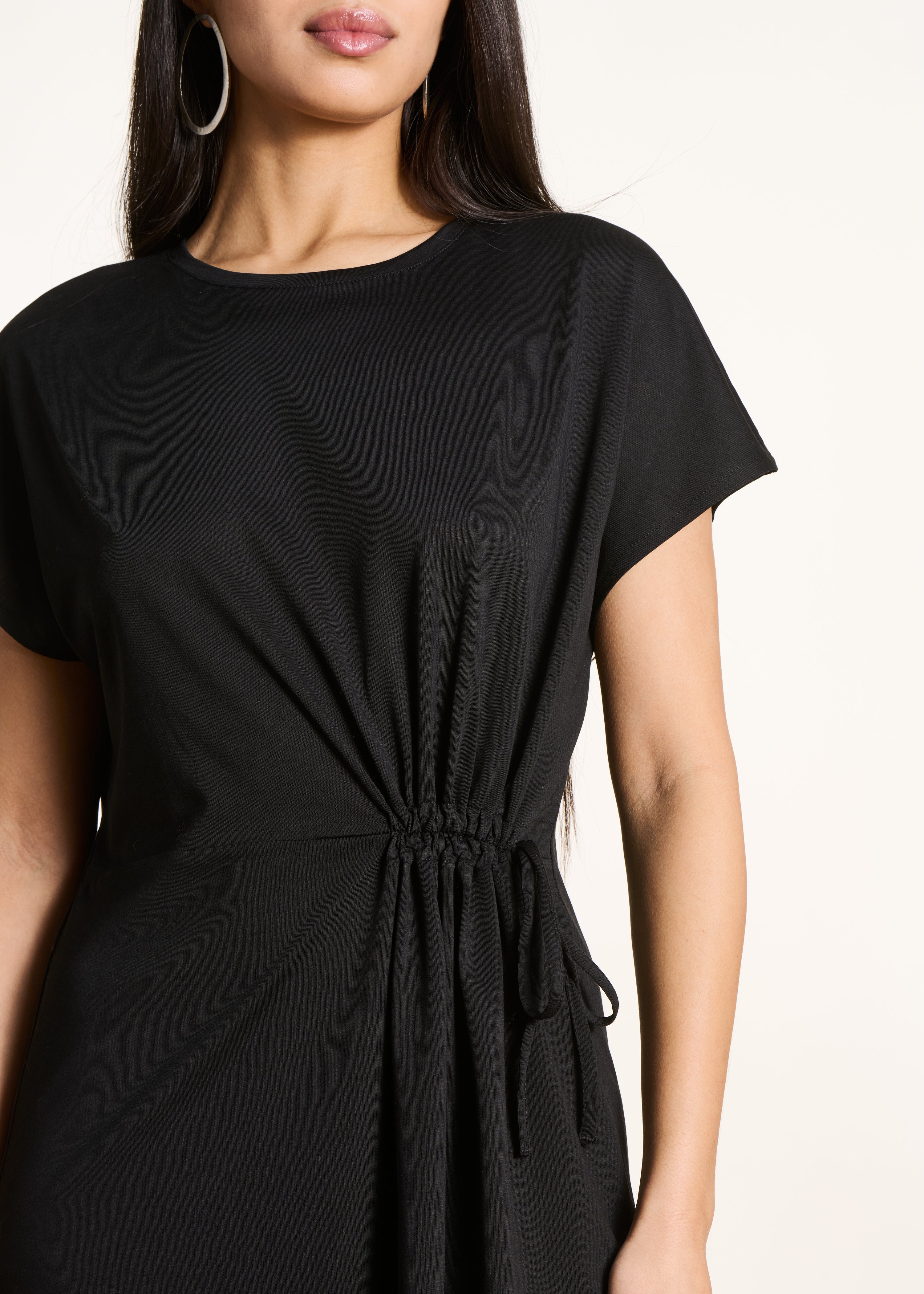 la-f-e-marabout-e-flerry-minikleid-schwarz-kurzarm-lyocell image 4
