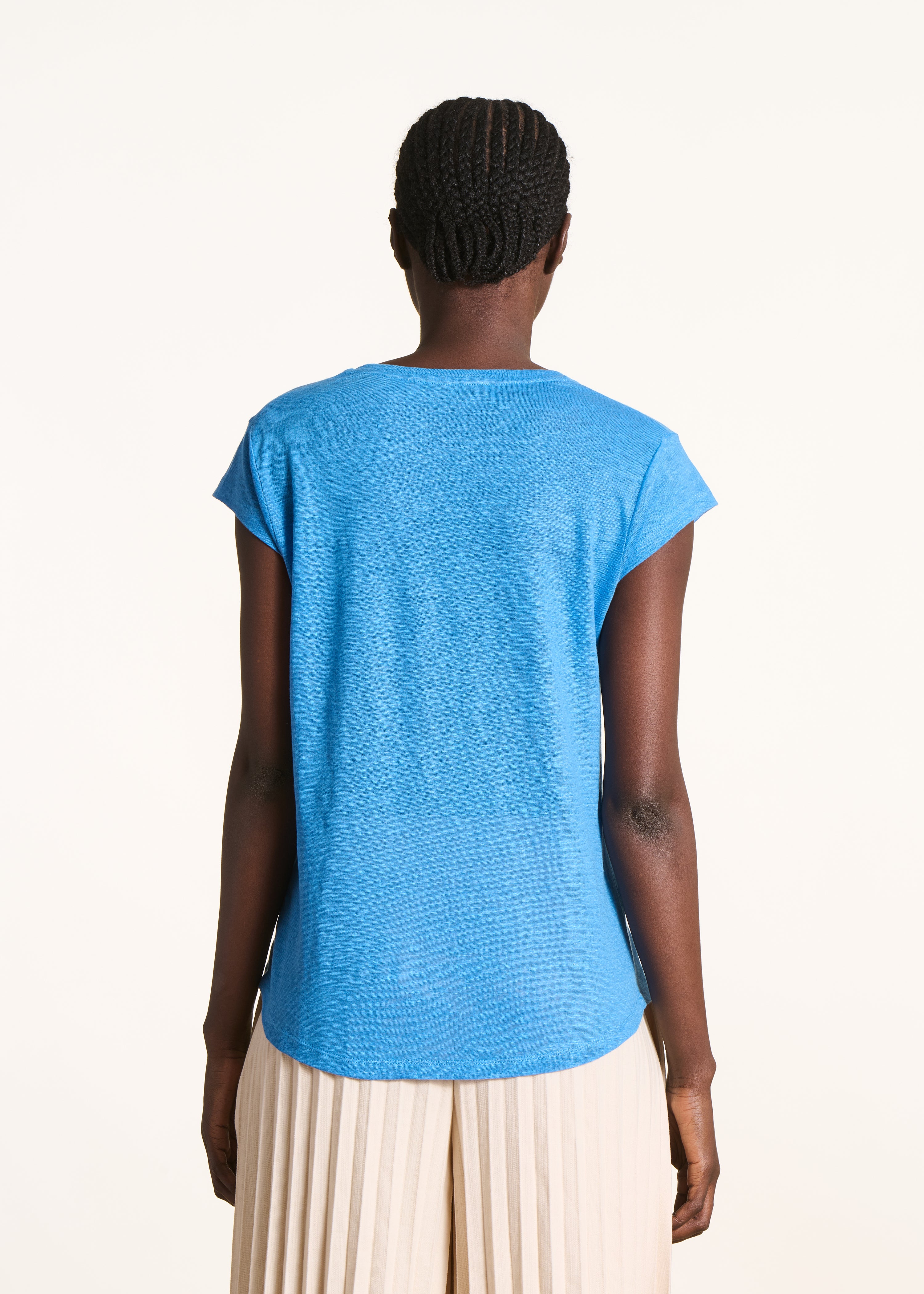 la-f-e-marabout-e-davia-t-shirt-blau-leinen-v-ausschnitt image 3