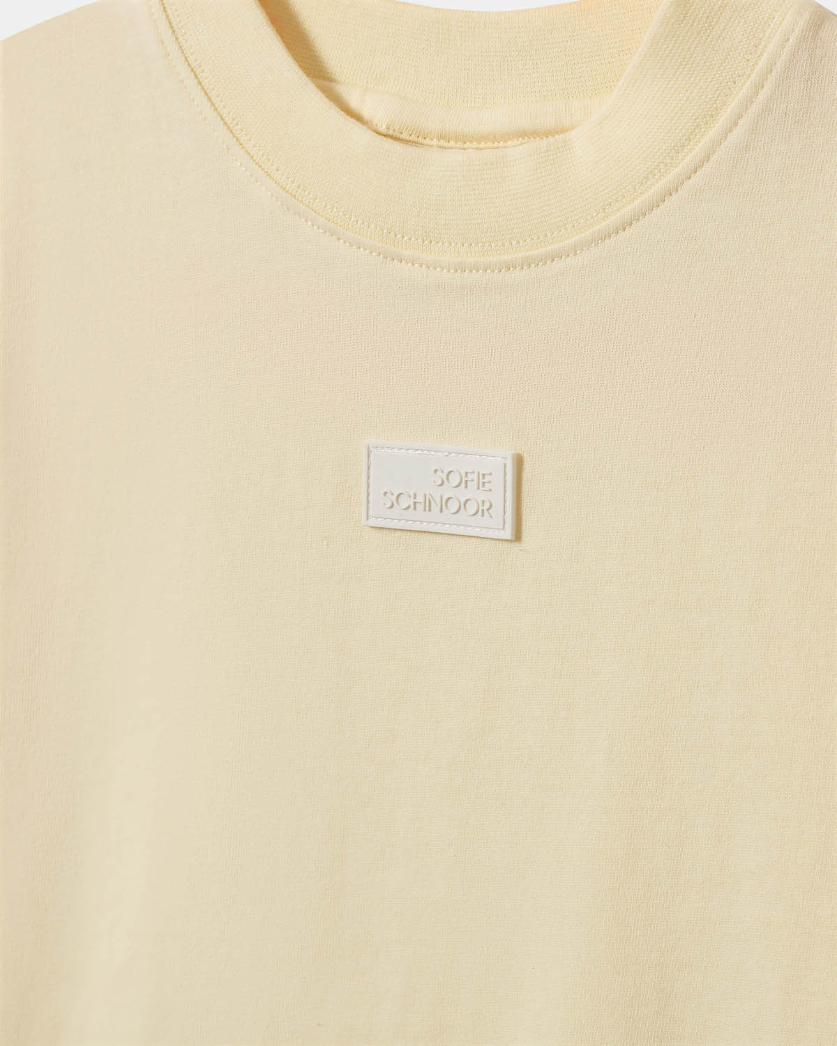 sofie-schnoor-young-indy-t-shirt-butter-yellow-baumwolle image 3