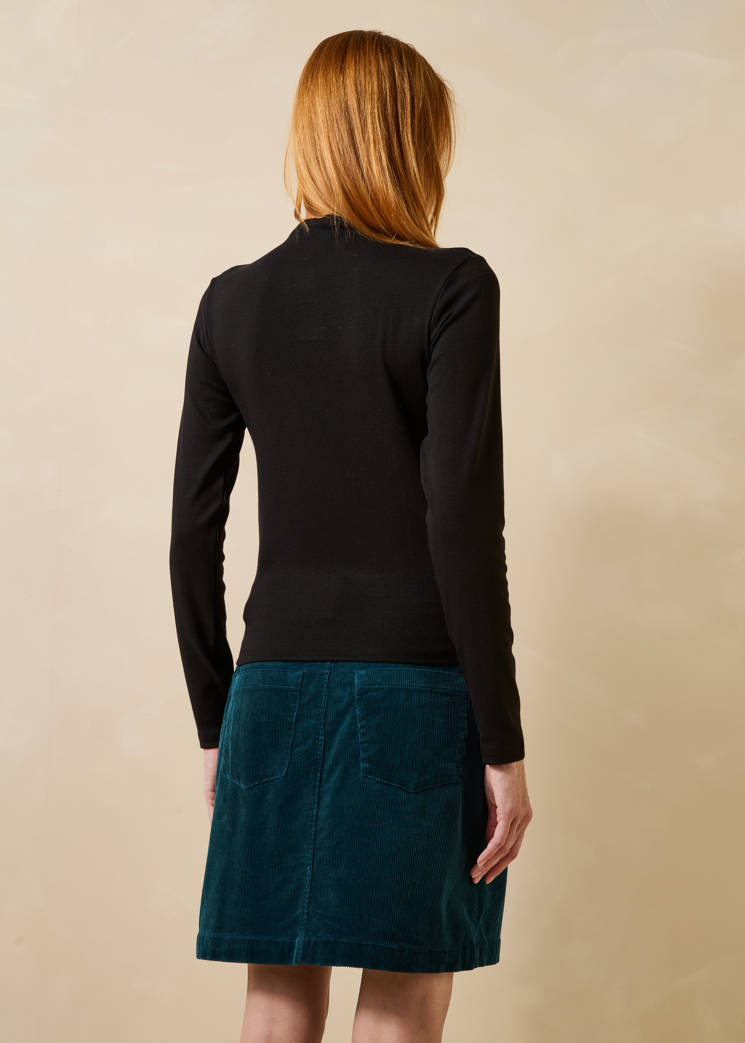 la-f-e-marabout-e-guepe-t-shirt-schwarz-modal-langarm image 3
