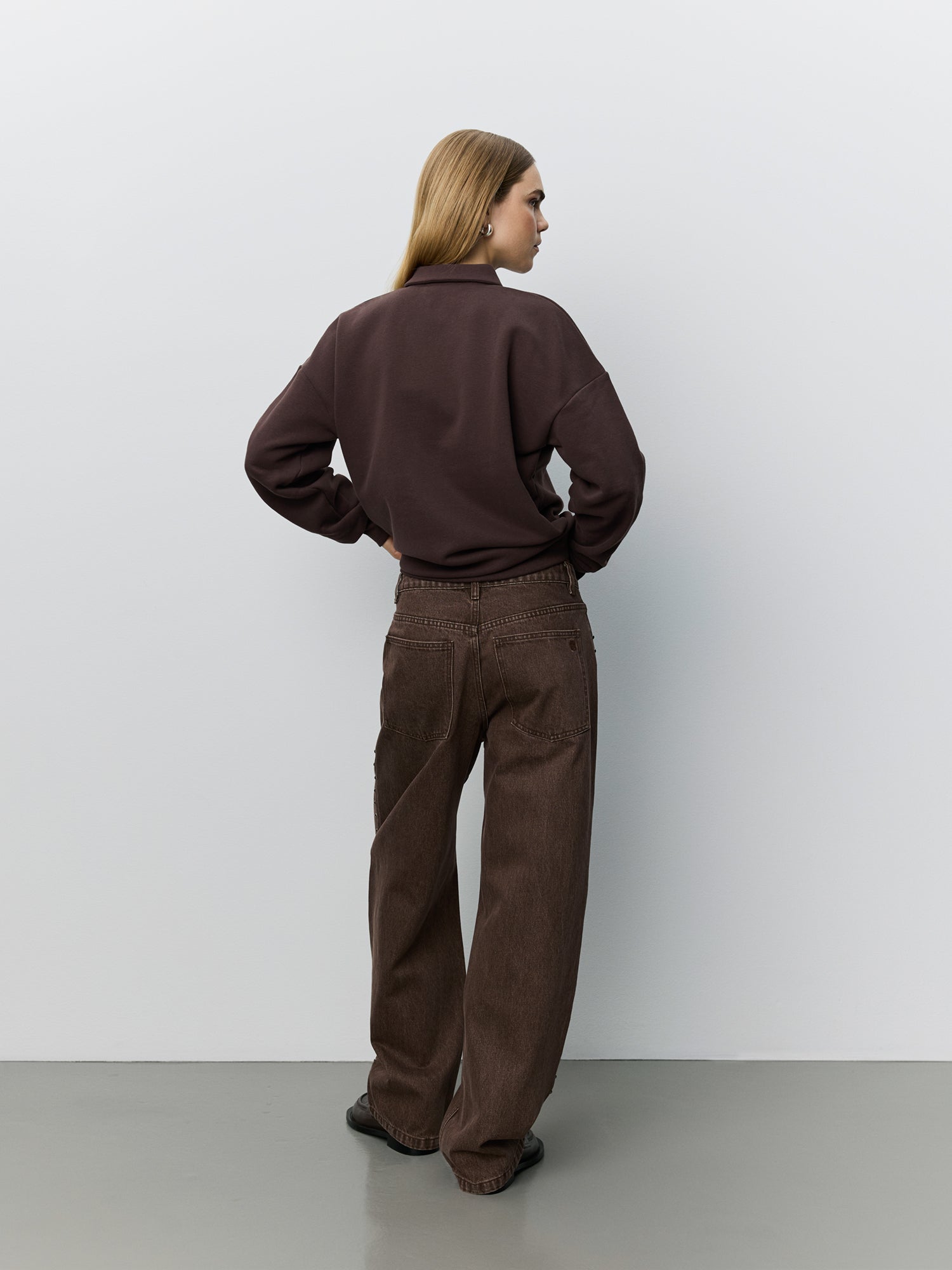 sofie-schnoor-women-havanasw-jeans-mittelbraun-barrel-fit image 4