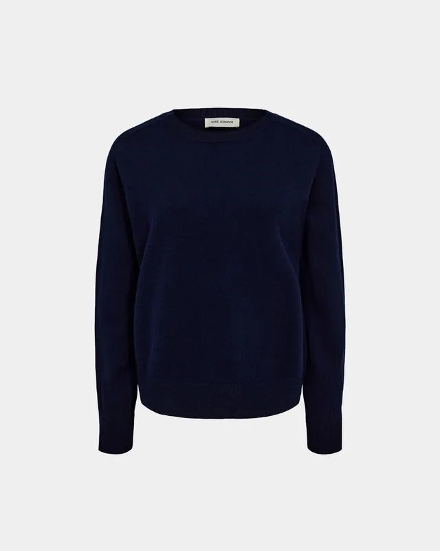 sofie-schnoor-women-deliasw-strickpullover-navy-merinowolle image 1