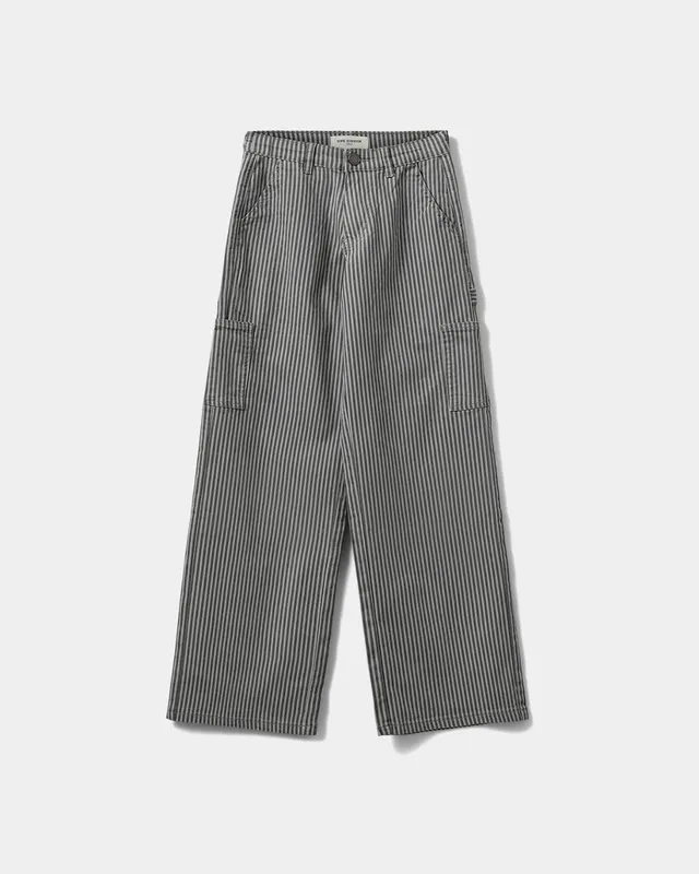 sofie-schnoor-young-gittesy-hose-grey-striped-stretch image 1