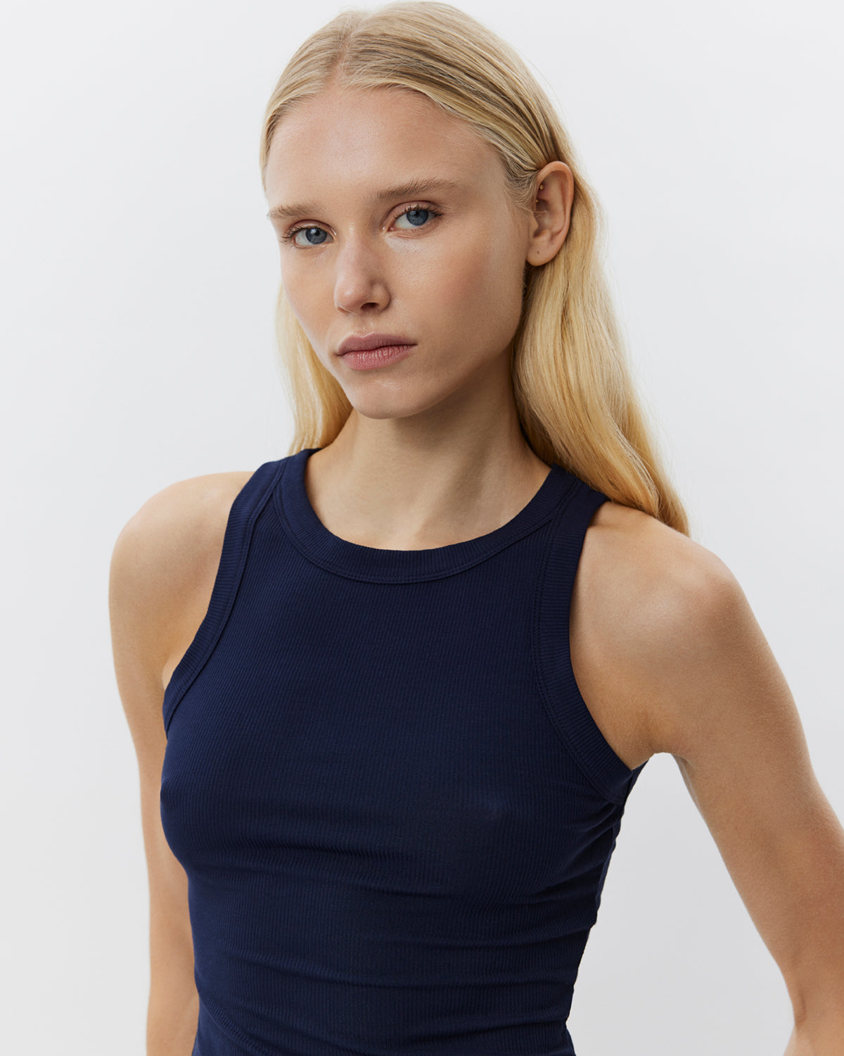 sofie-schnoor-women-julliesw-top-navy-hoher-ausschnitt-viskose image 2