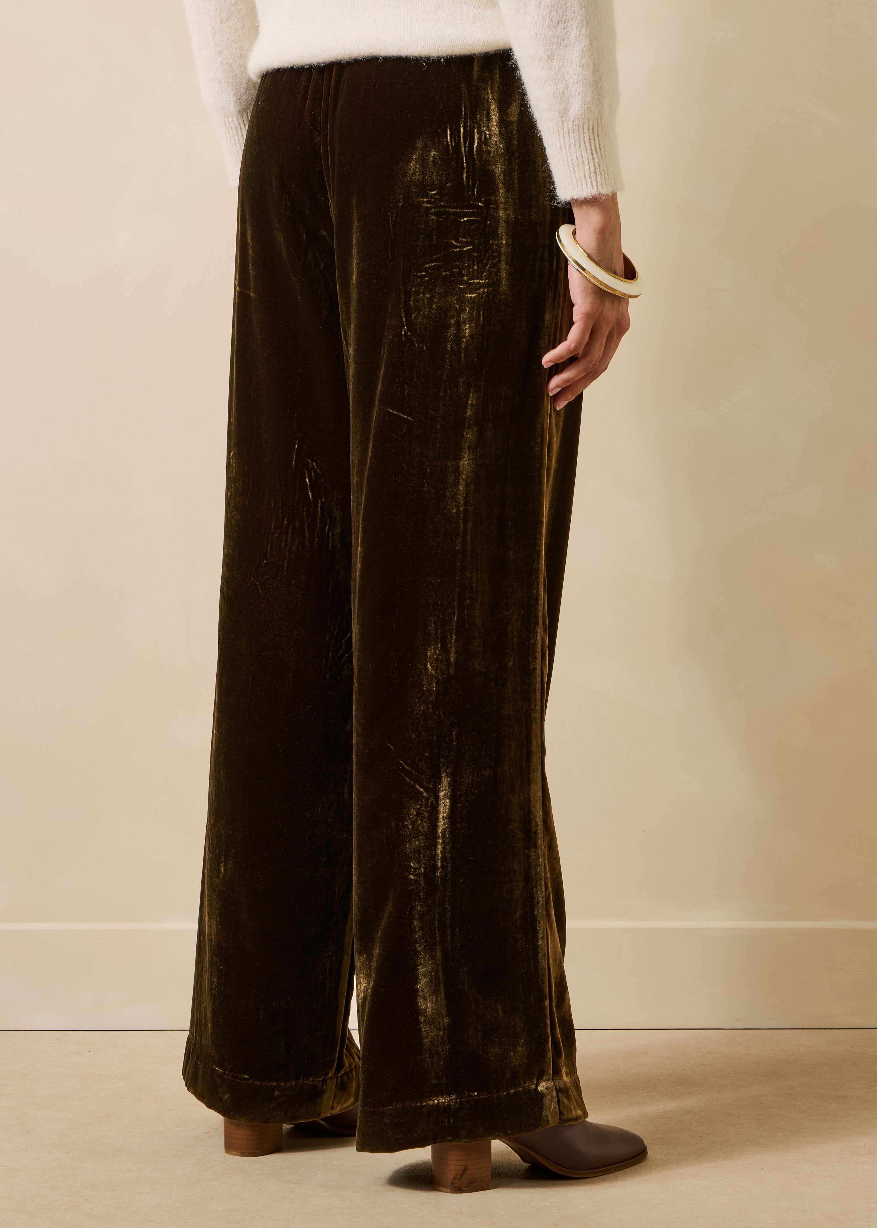 la-f-e-marabout-e-pacoa-hose-braun-samt-weites-bein image 3