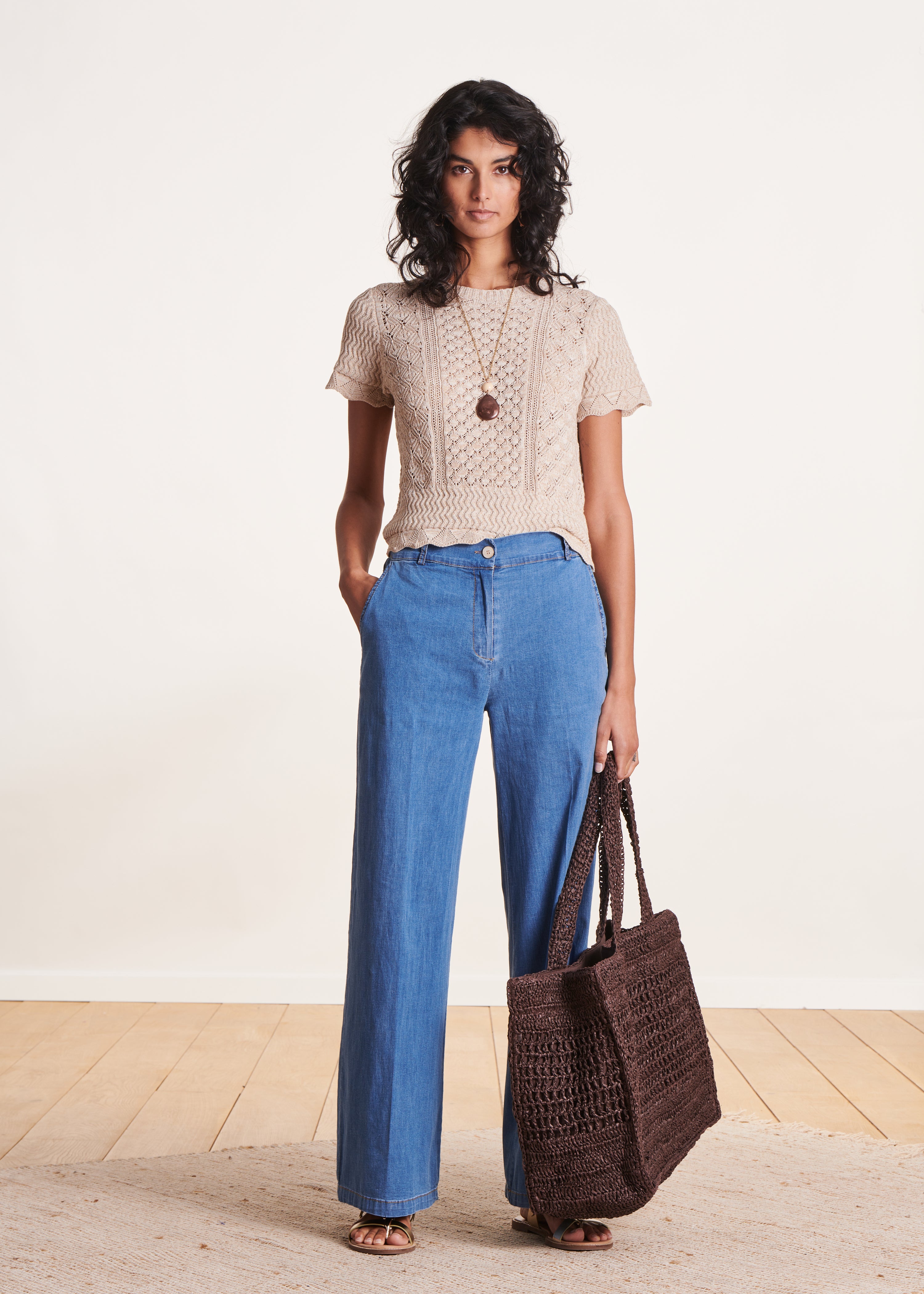 la-f-e-marabout-e-docile-pullover-beige-kurzarm-lochstrick image 2