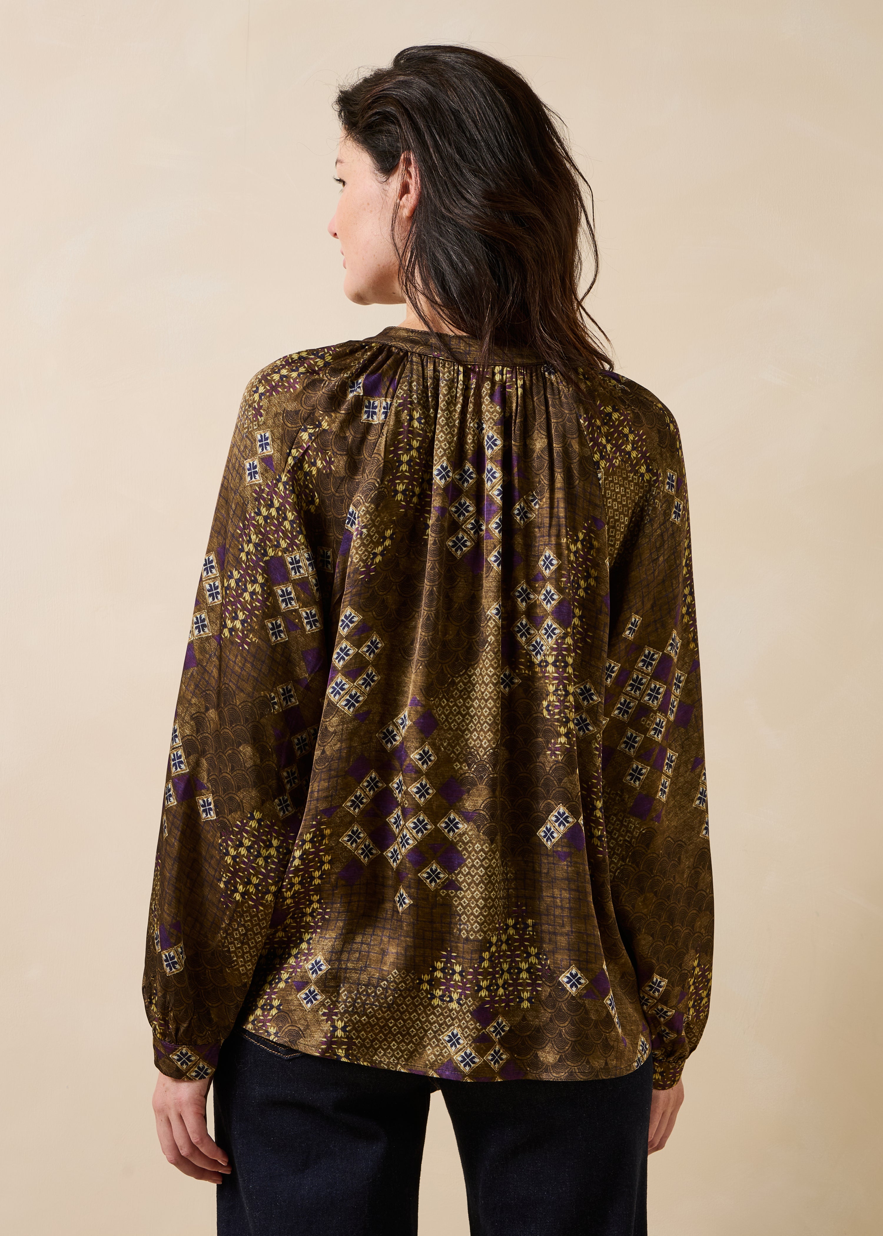 la-f-e-marabout-e-elvia-bluse-langarm-satin-olive-gr-38 image 3
