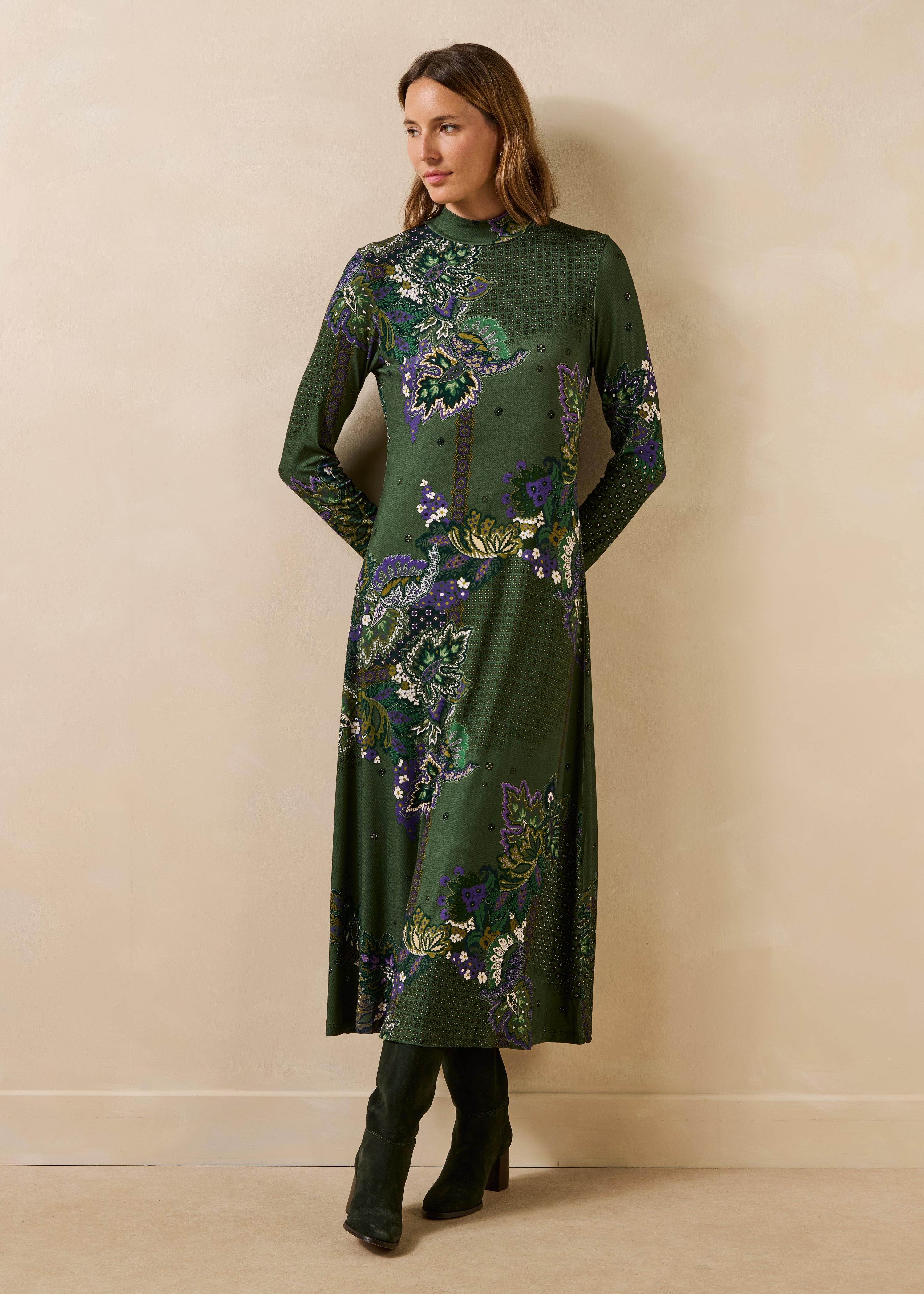 la-f-e-marabout-e-etrusk-maxikleid-gr-n-jersey-gemustert image 1