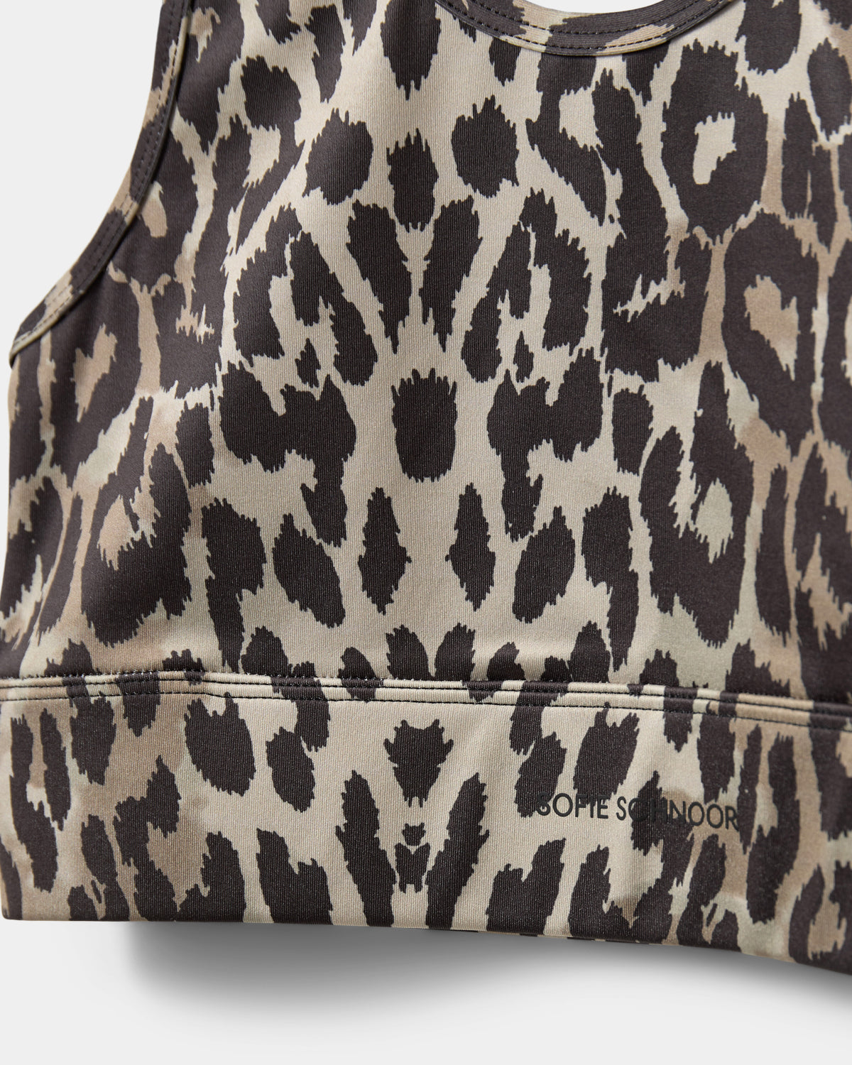 sofie-schnoor-young-karasy-top-leopard-stretch-sport image 3