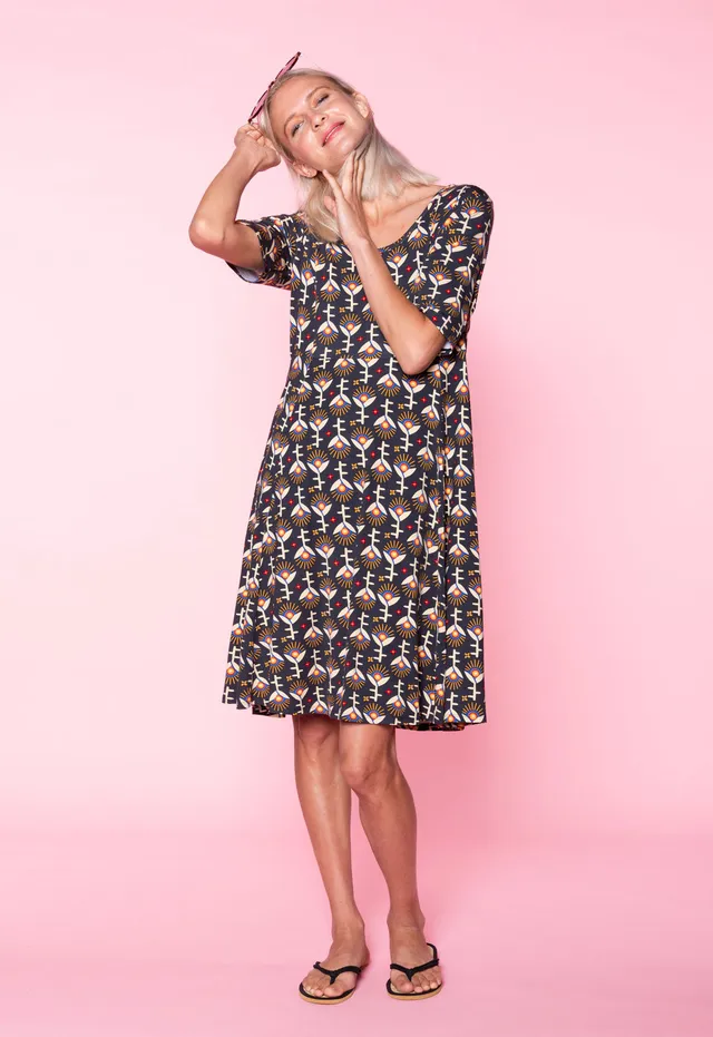 moshiki-s26dress-v7-kurzarmkleid-midnight-sunshine-m image 1