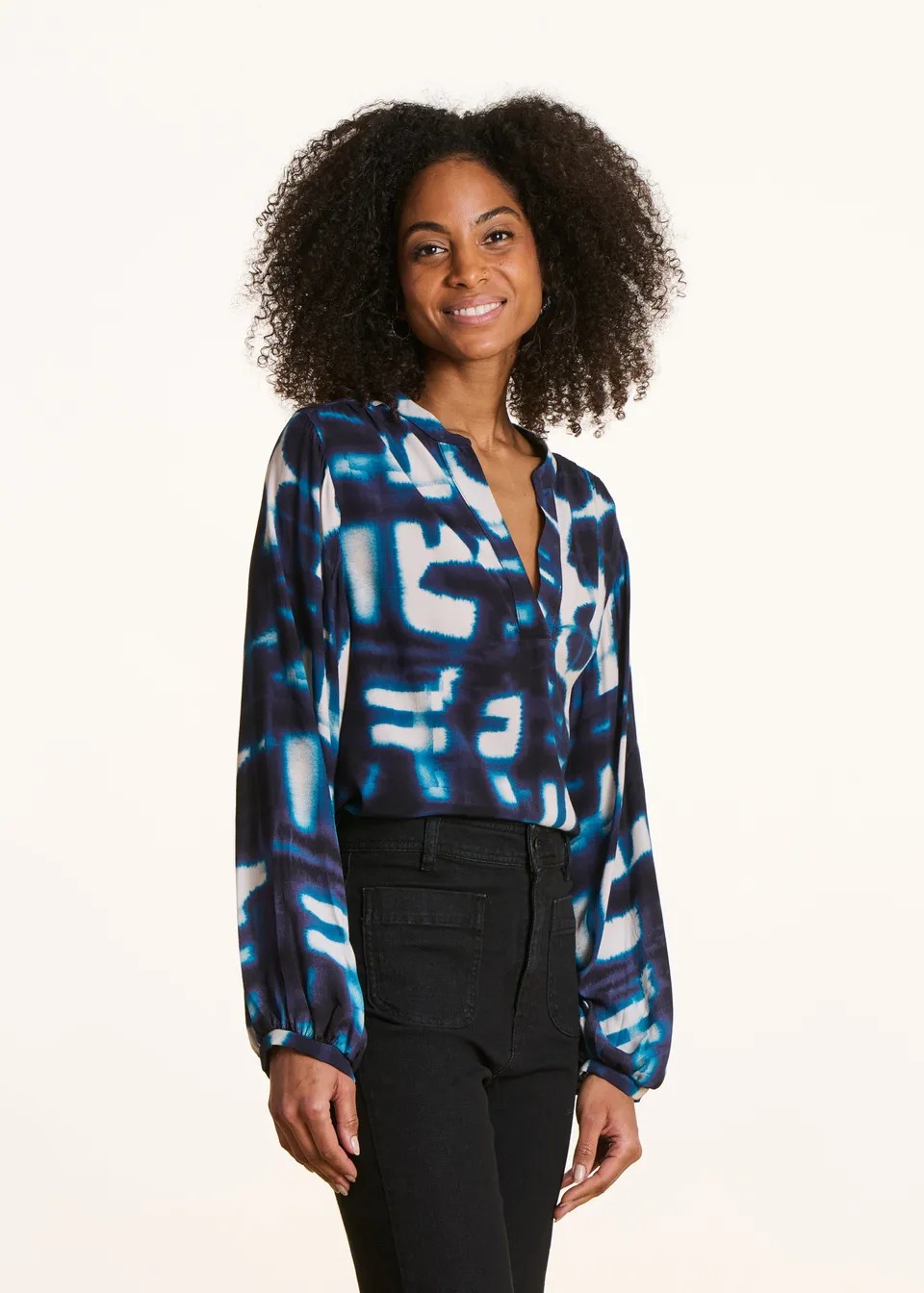 la-f-e-marabout-e-evince-top-blau-ecru-print-gr-34 image 1