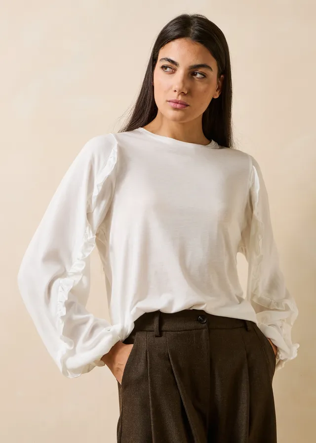 la-f-e-marabout-e-grafor-t-shirt-ecru-volant-rmel image 1