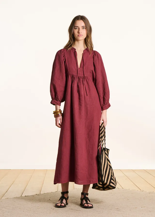 la-f-e-marabout-e-dembo-maxikleid-bordeaux-leinen-langarm image 1