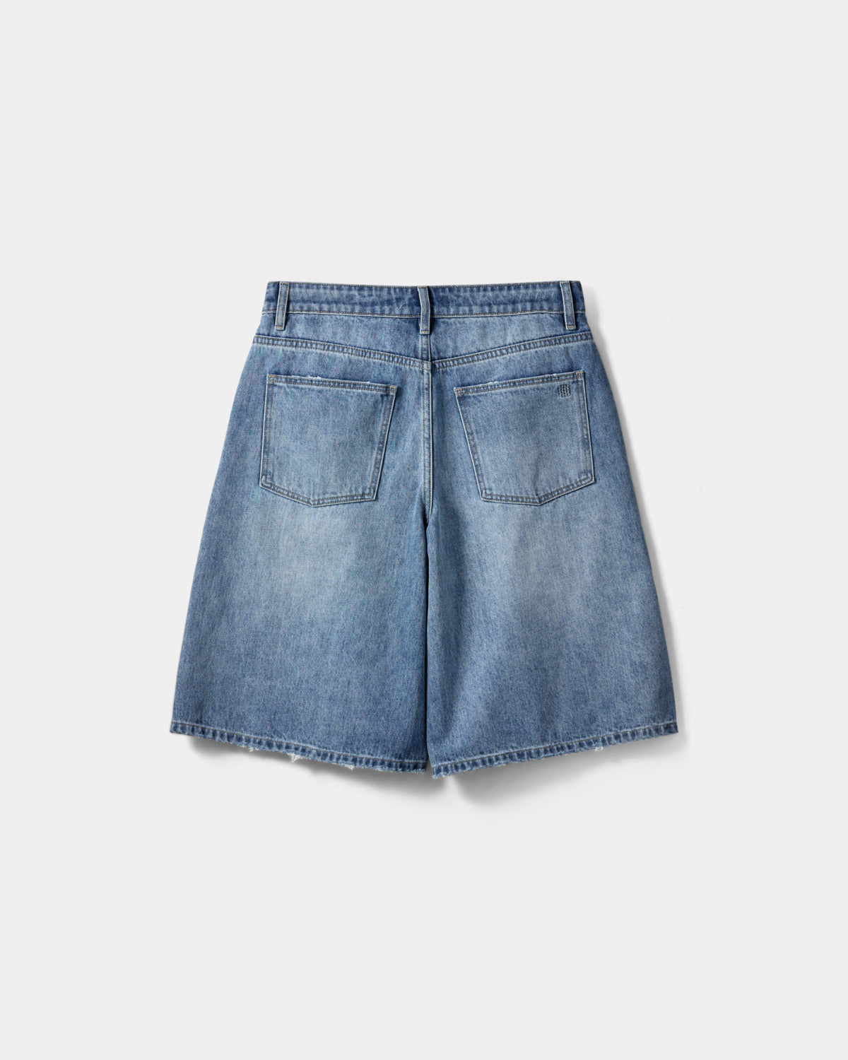 sofie-schnoor-women-stokesw-shorts-denim-blue-oversized image 5