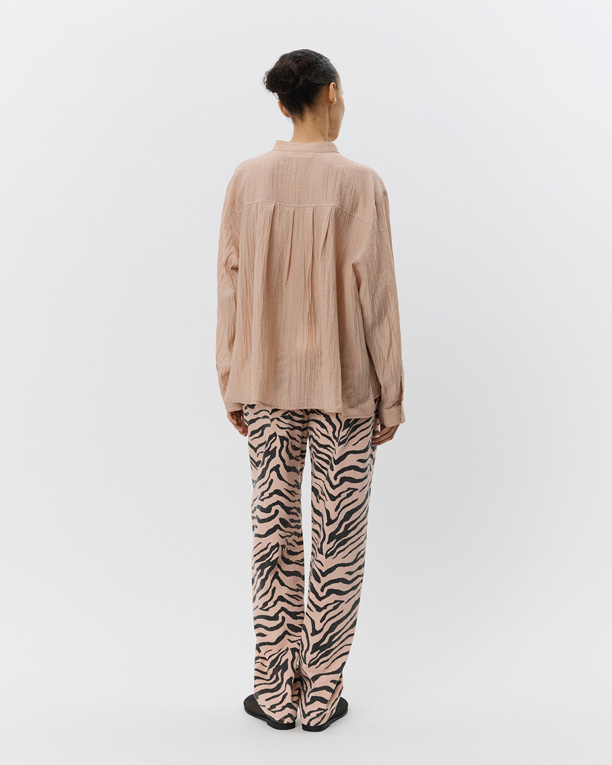 sofie-schnoor-women-khaysasw-bluse-blush-tencel image 5