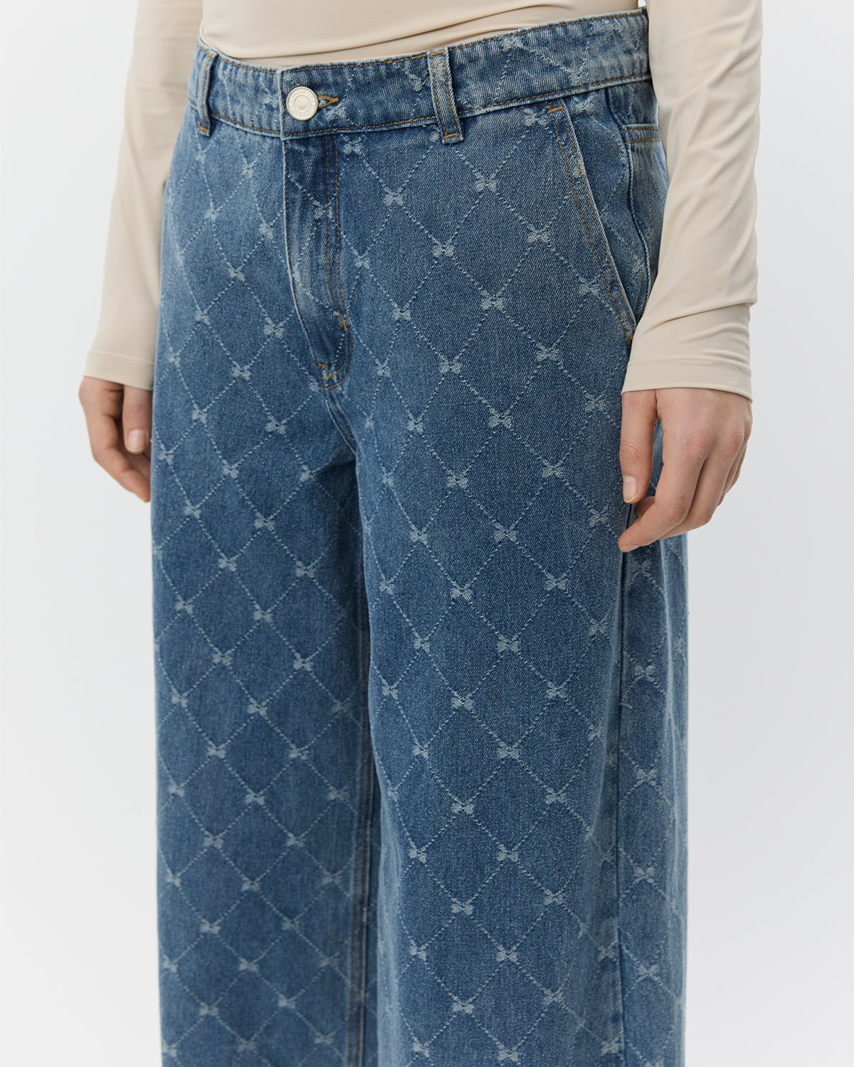 sofie-schnoor-women-azzisw-jeans-low-wide-leg-blau image 5