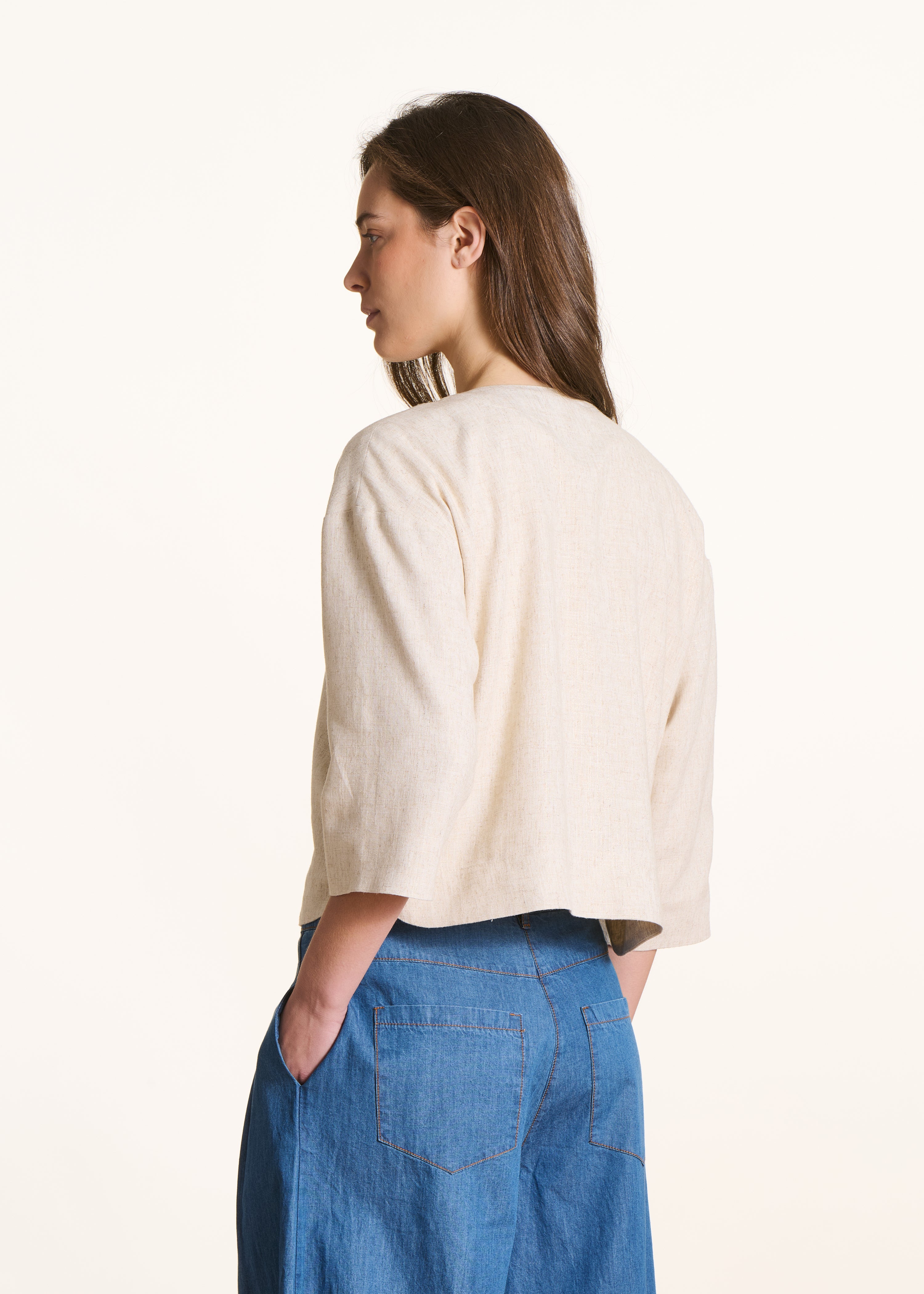 la-f-e-marabout-e-dilou-kurzjacke-greige-3-4-arm image 3