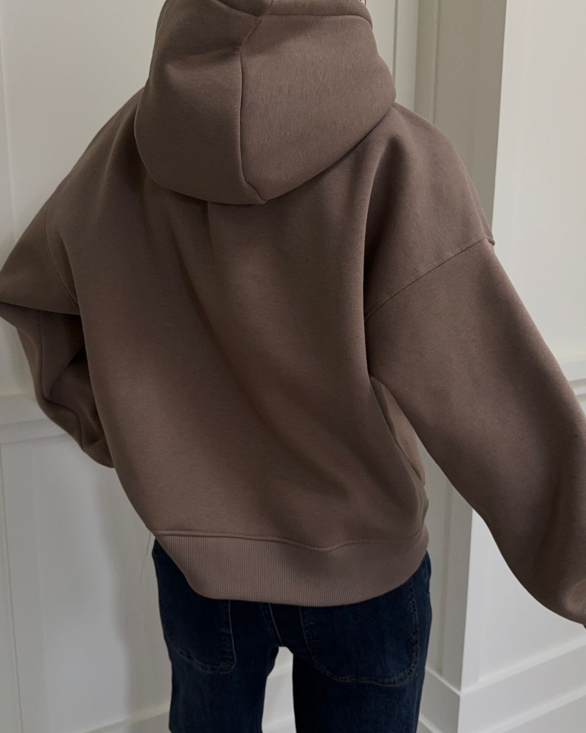 sofie-schnoor-basiksw-hoodie-nougat-brown-baumwolle image 4