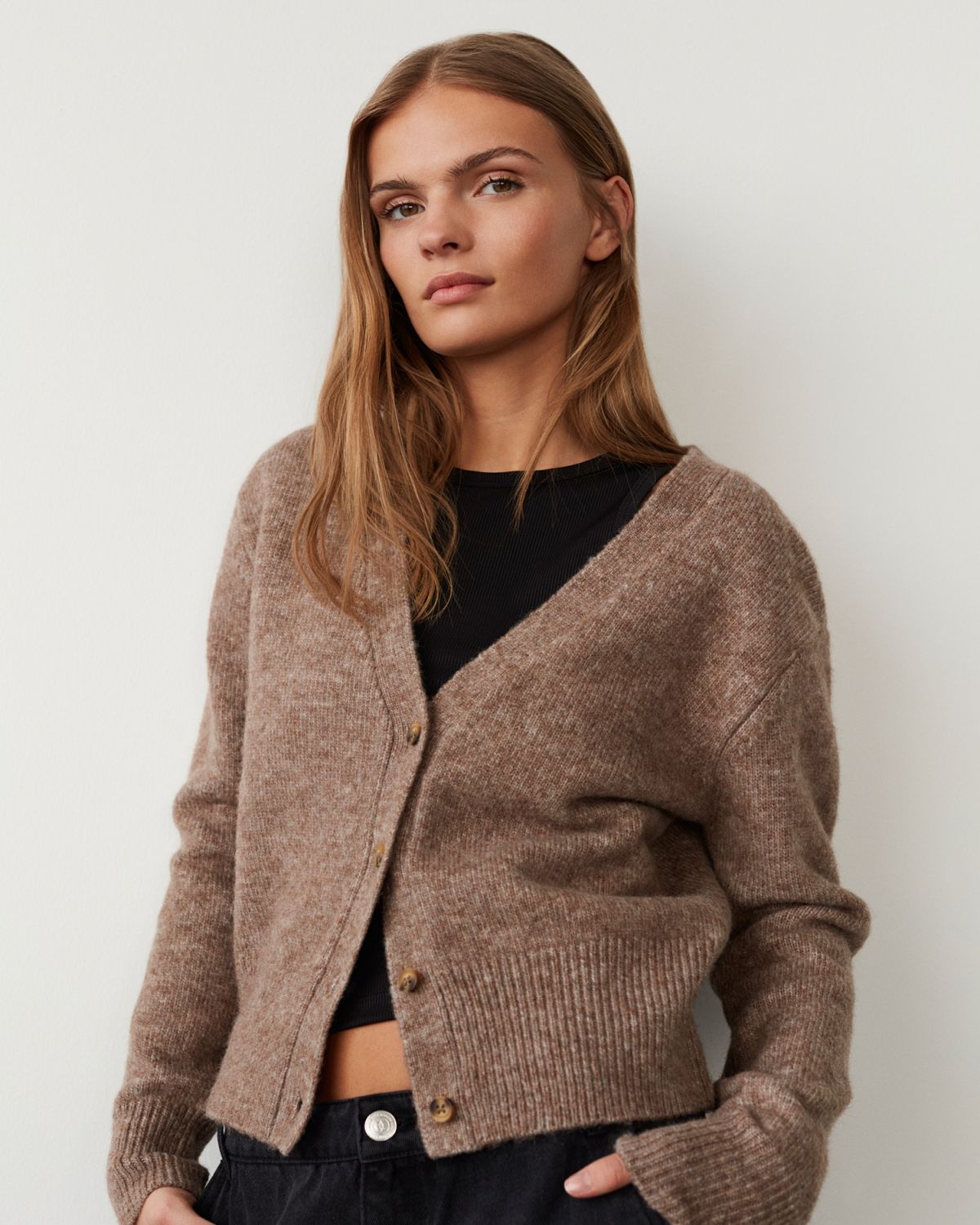 sofie-schnoor-women-levasw-cardigan-brown-melange image 2
